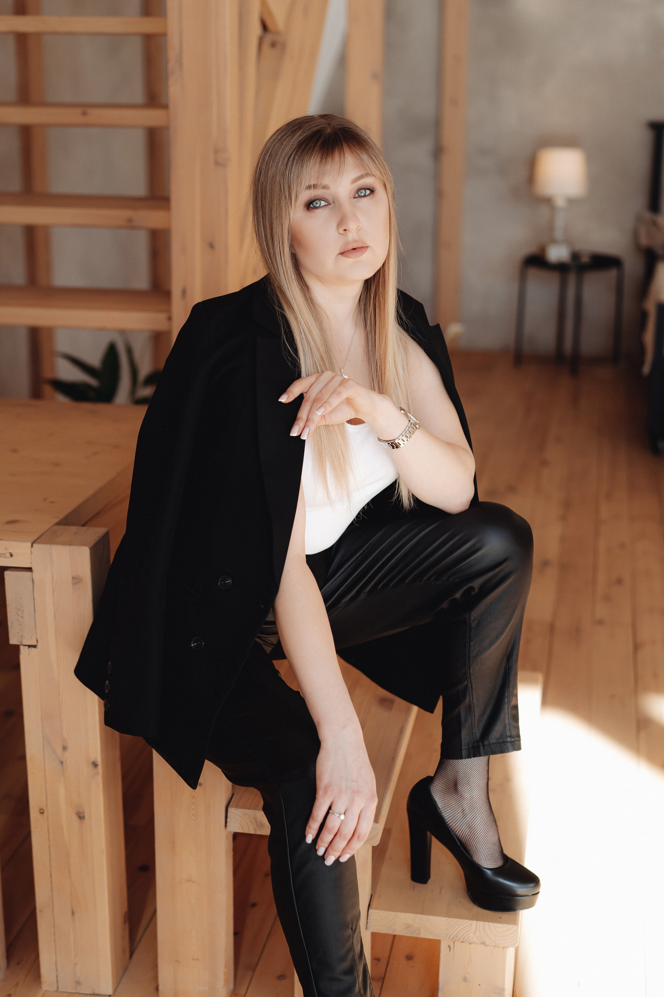 В студии. Семейный и контент фотограф в Красноярске Власова Екатерина