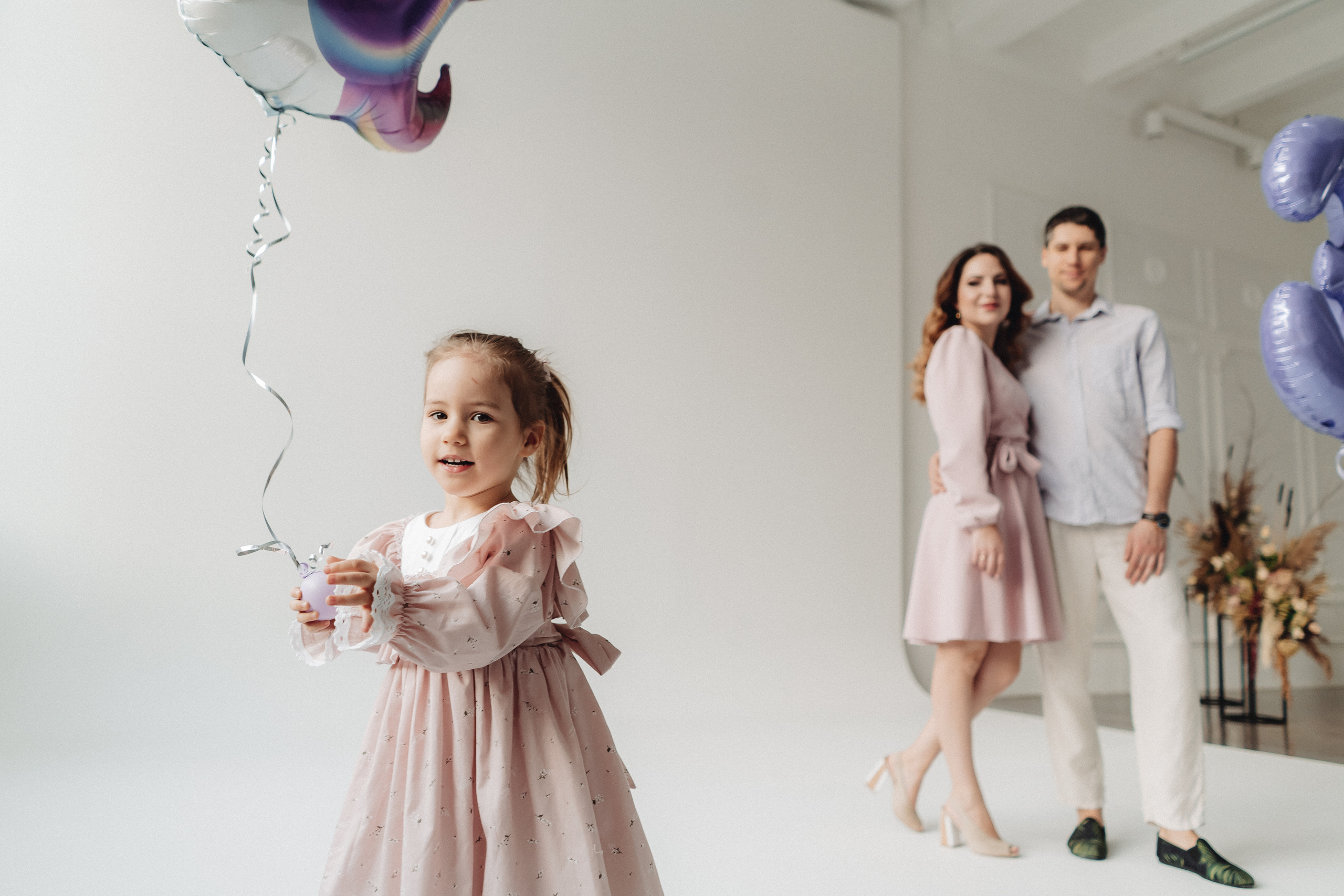 В студии и дома. Семейный и контент фотограф в Красноярске Власова Екатерина