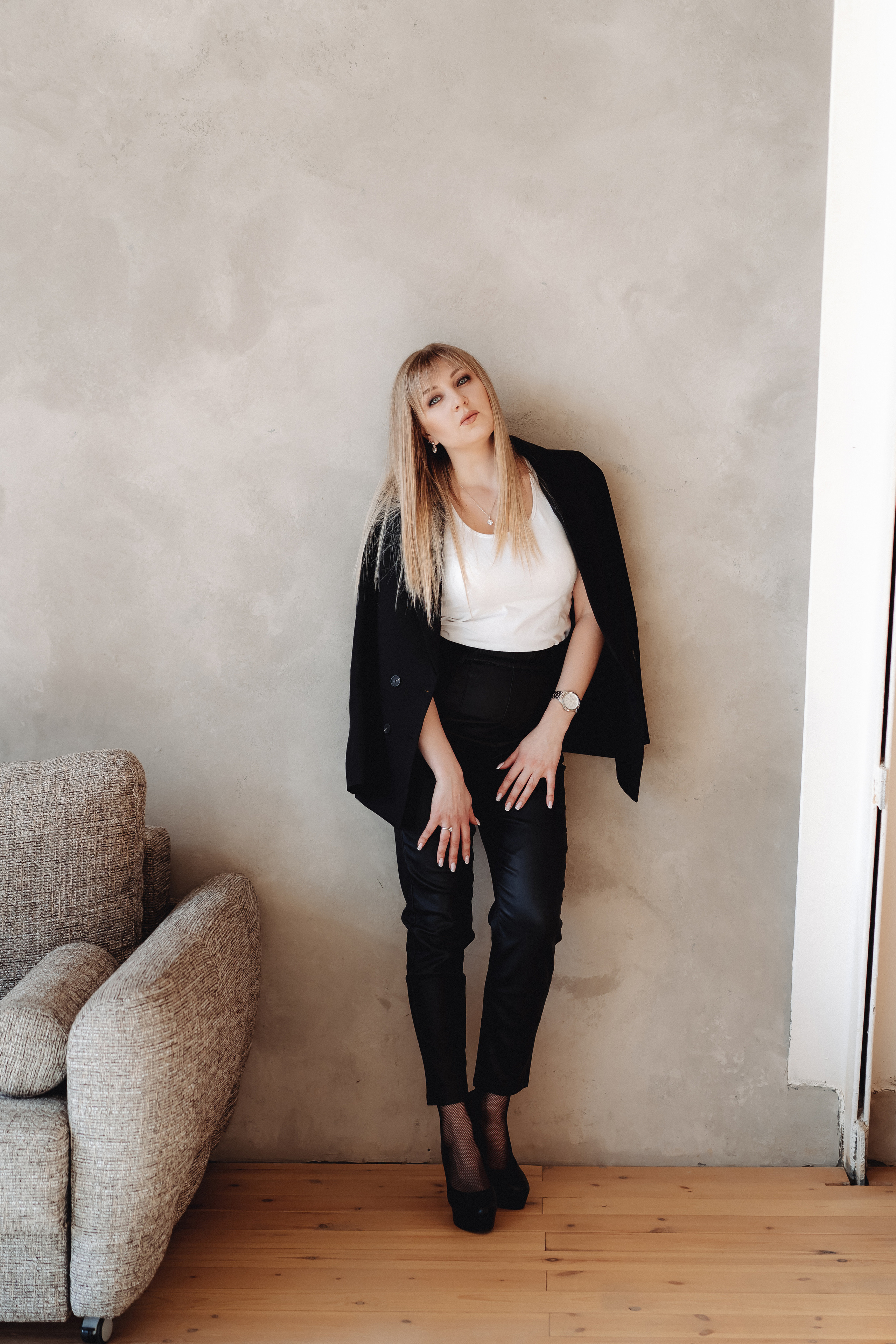 В студии. Семейный и контент фотограф в Красноярске Власова Екатерина