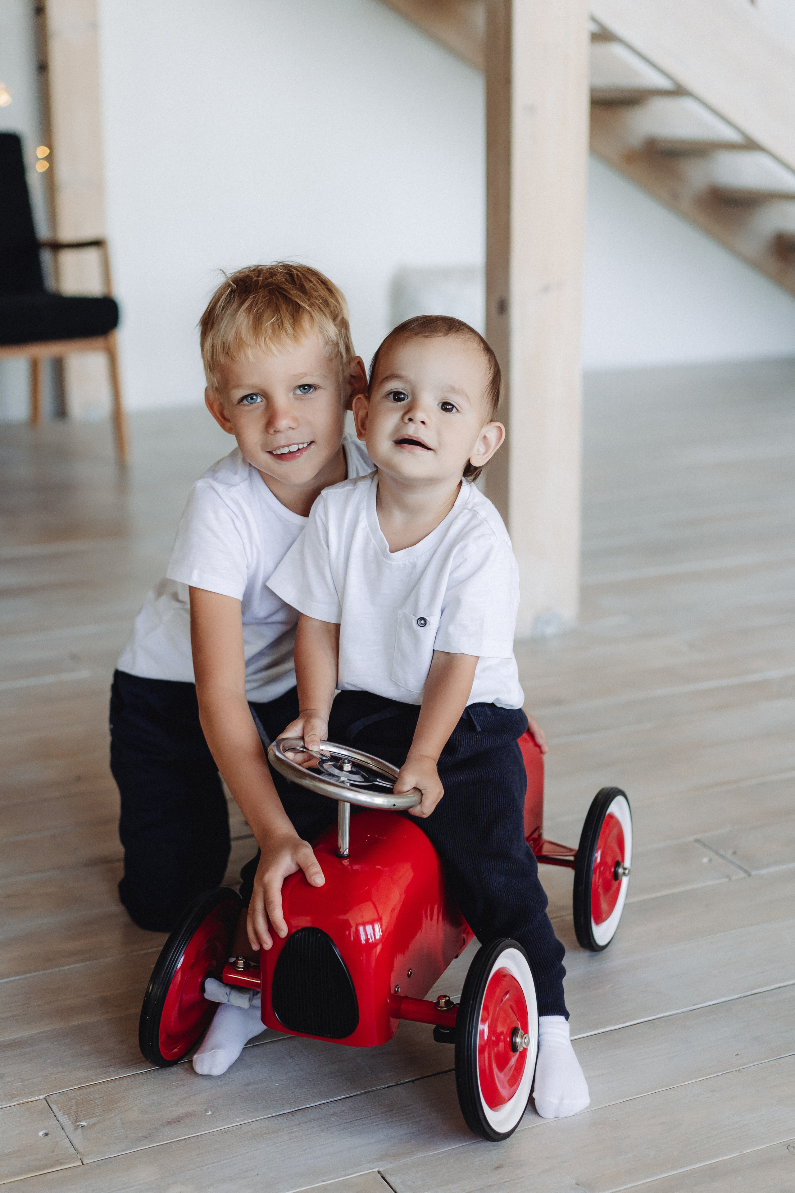 В студии и дома. Семейный и контент фотограф в Красноярске Власова Екатерина