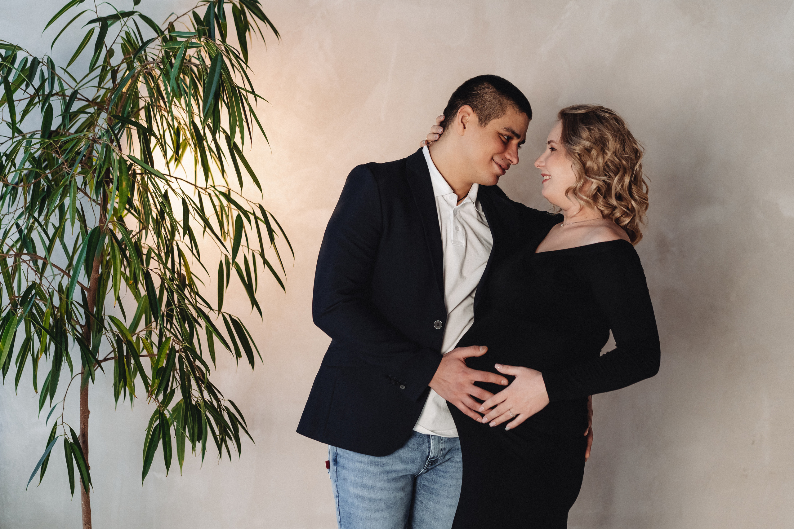 В студии. Семейный и контент фотограф в Красноярске Власова Екатерина