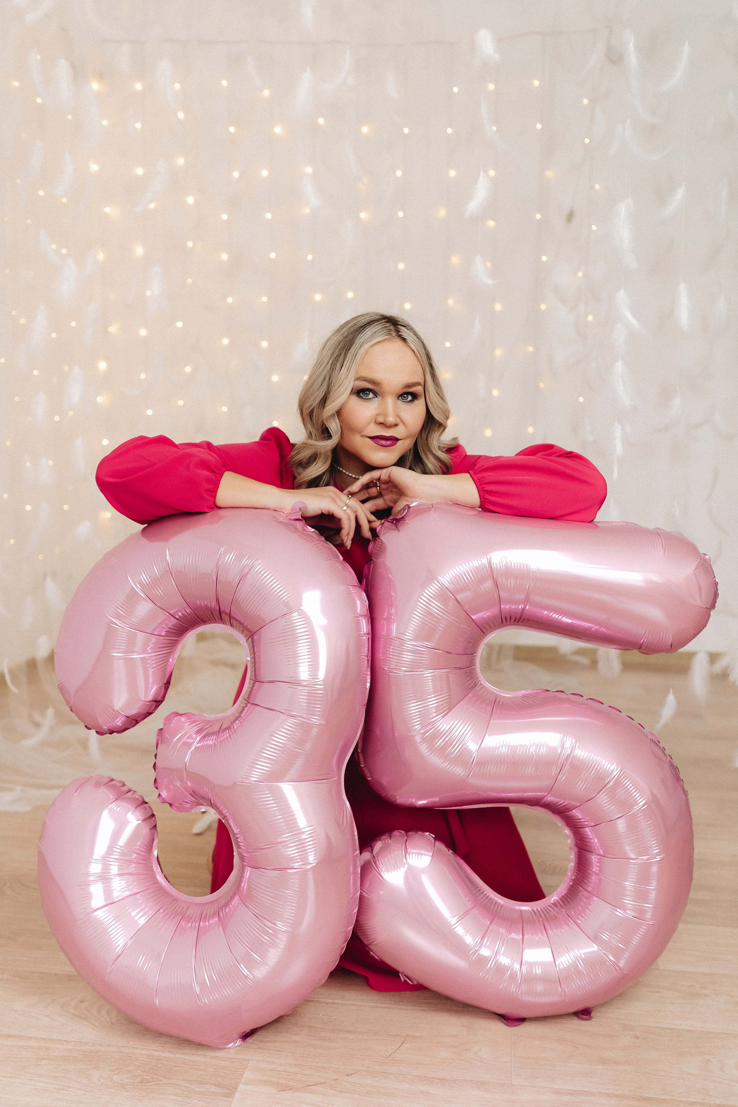 В студии. Семейный и контент фотограф в Красноярске Власова Екатерина