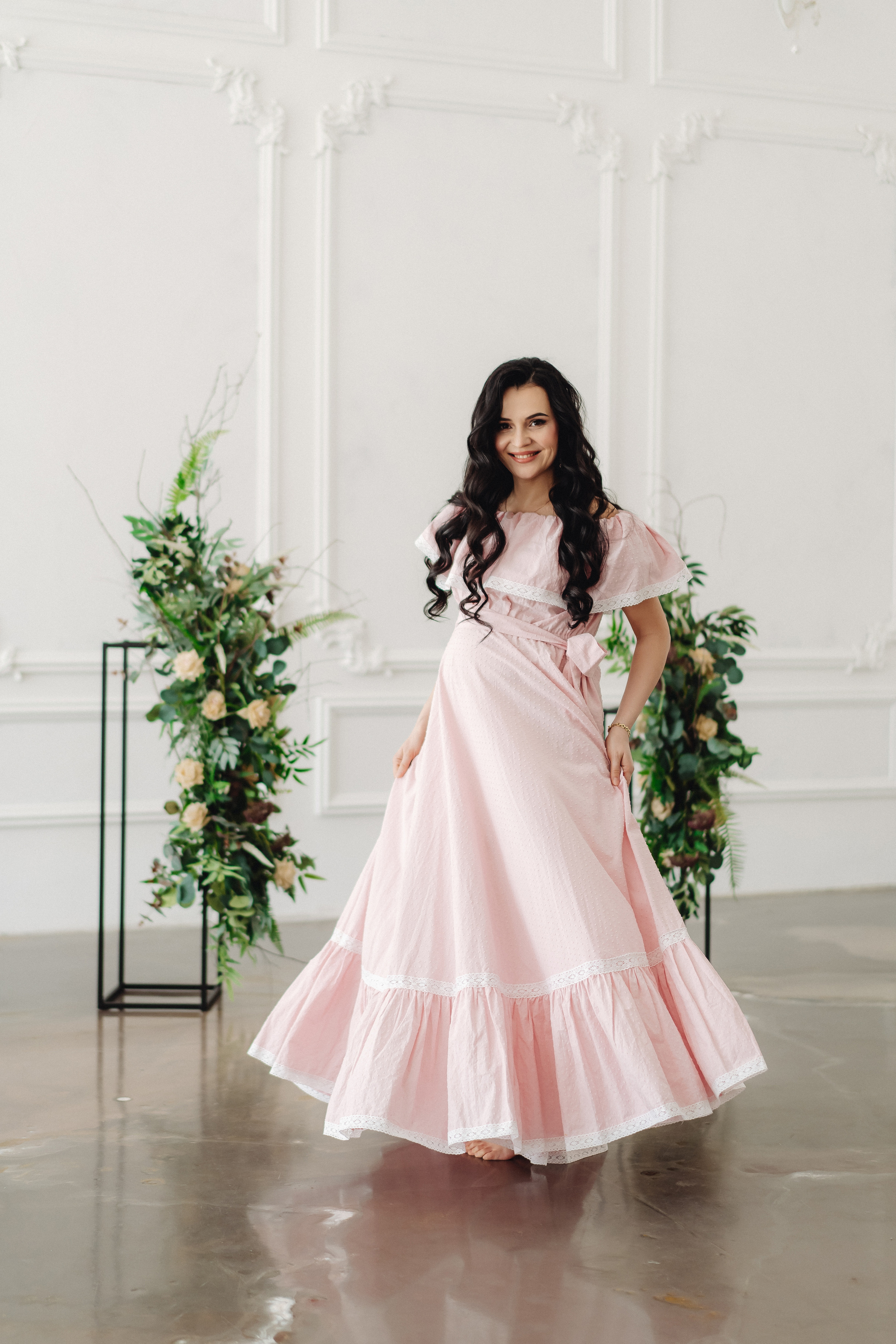 В студии. Семейный и контент фотограф в Красноярске Власова Екатерина