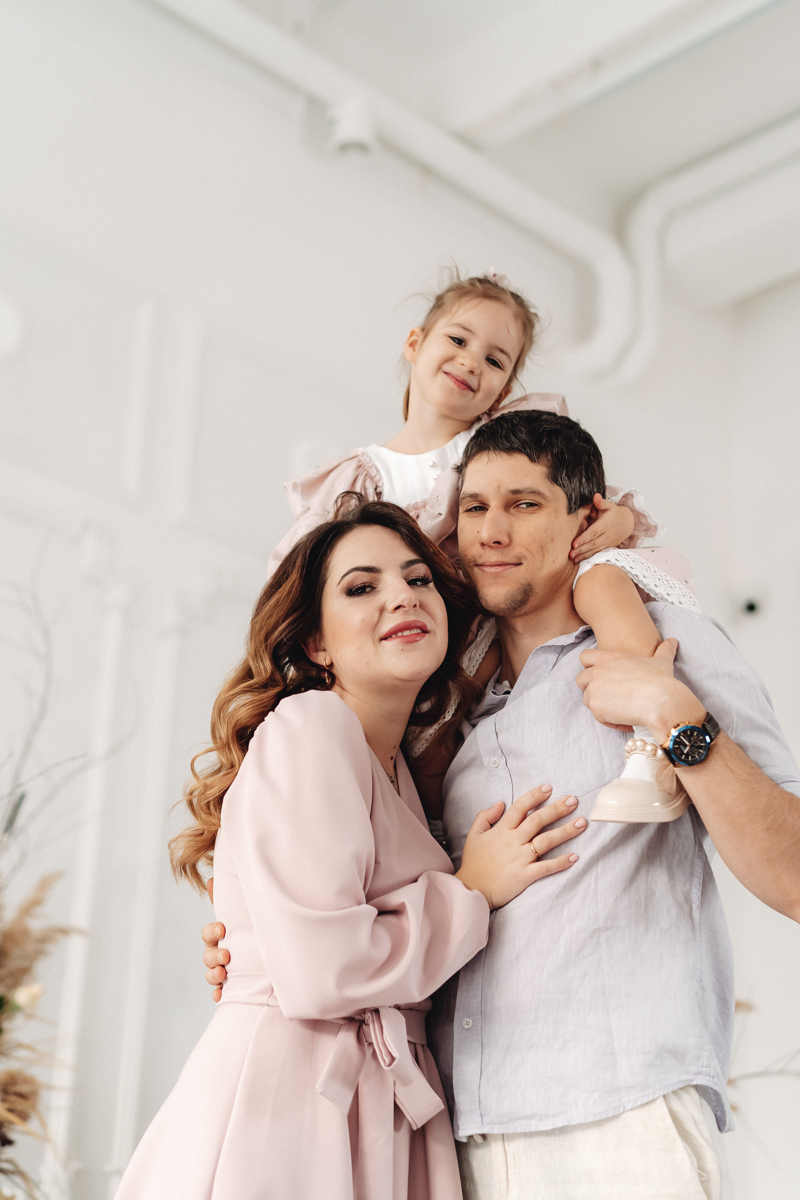 В студии и дома. Семейный и контент фотограф в Красноярске Власова Екатерина