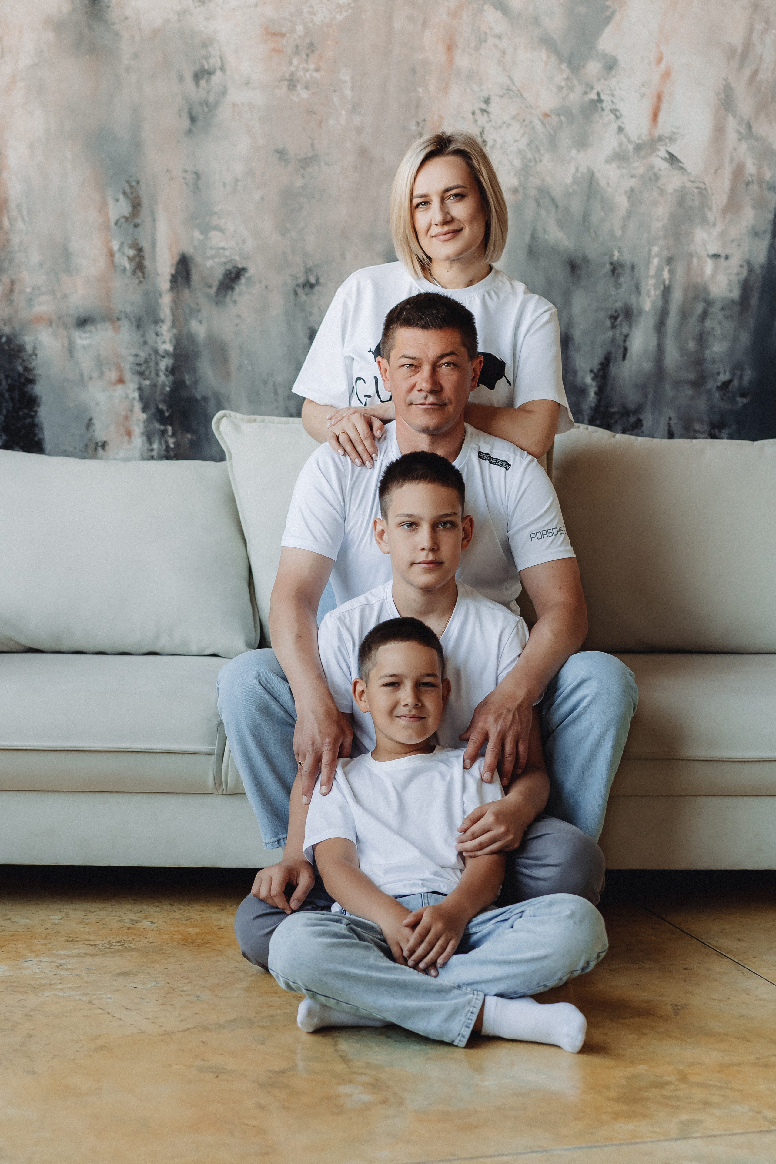 В студии и дома. Семейный и контент фотограф в Красноярске Власова Екатерина