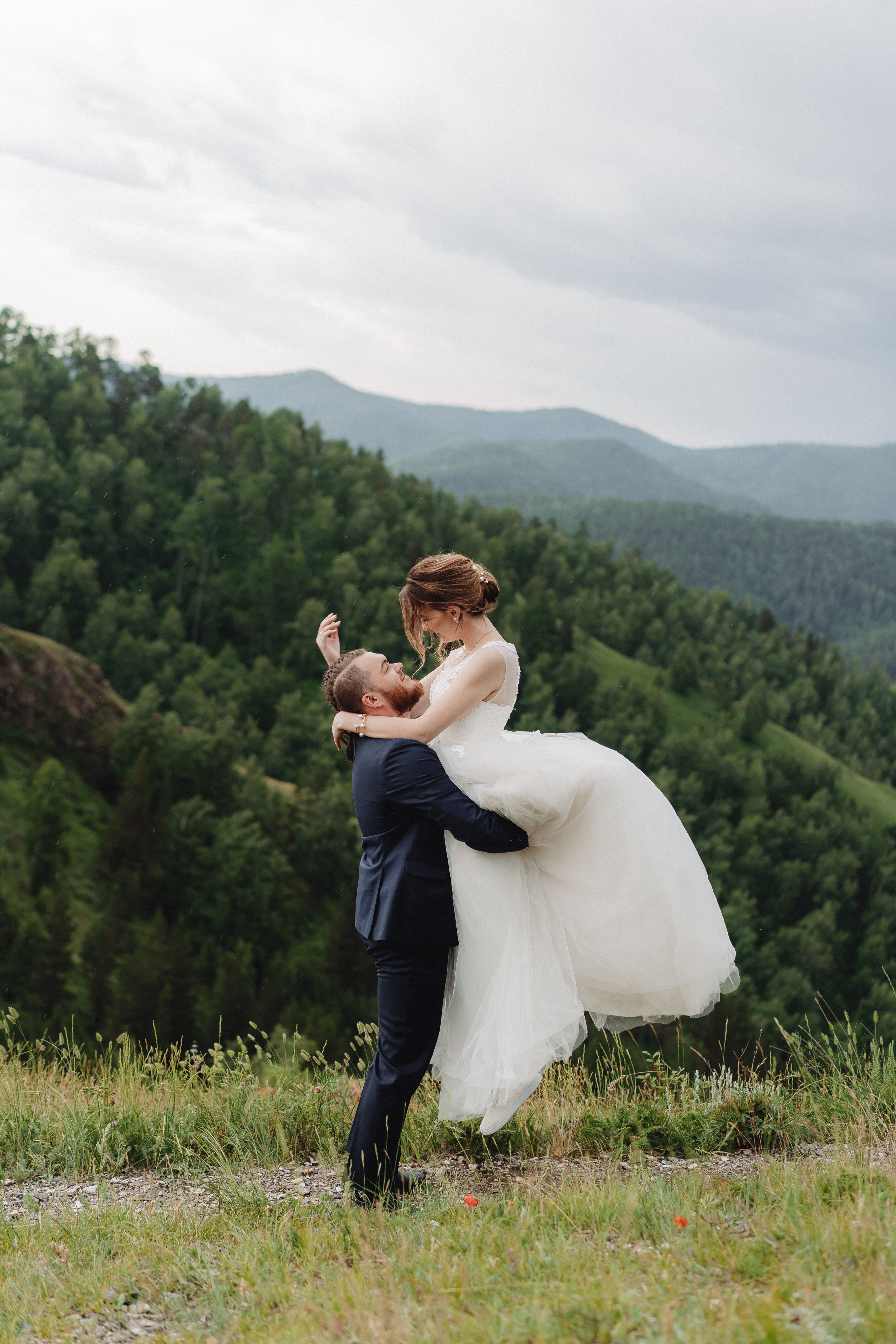 Свадебная фотосъемка и лавстори. Семейный и контент фотограф в Красноярске Власова Екатерина