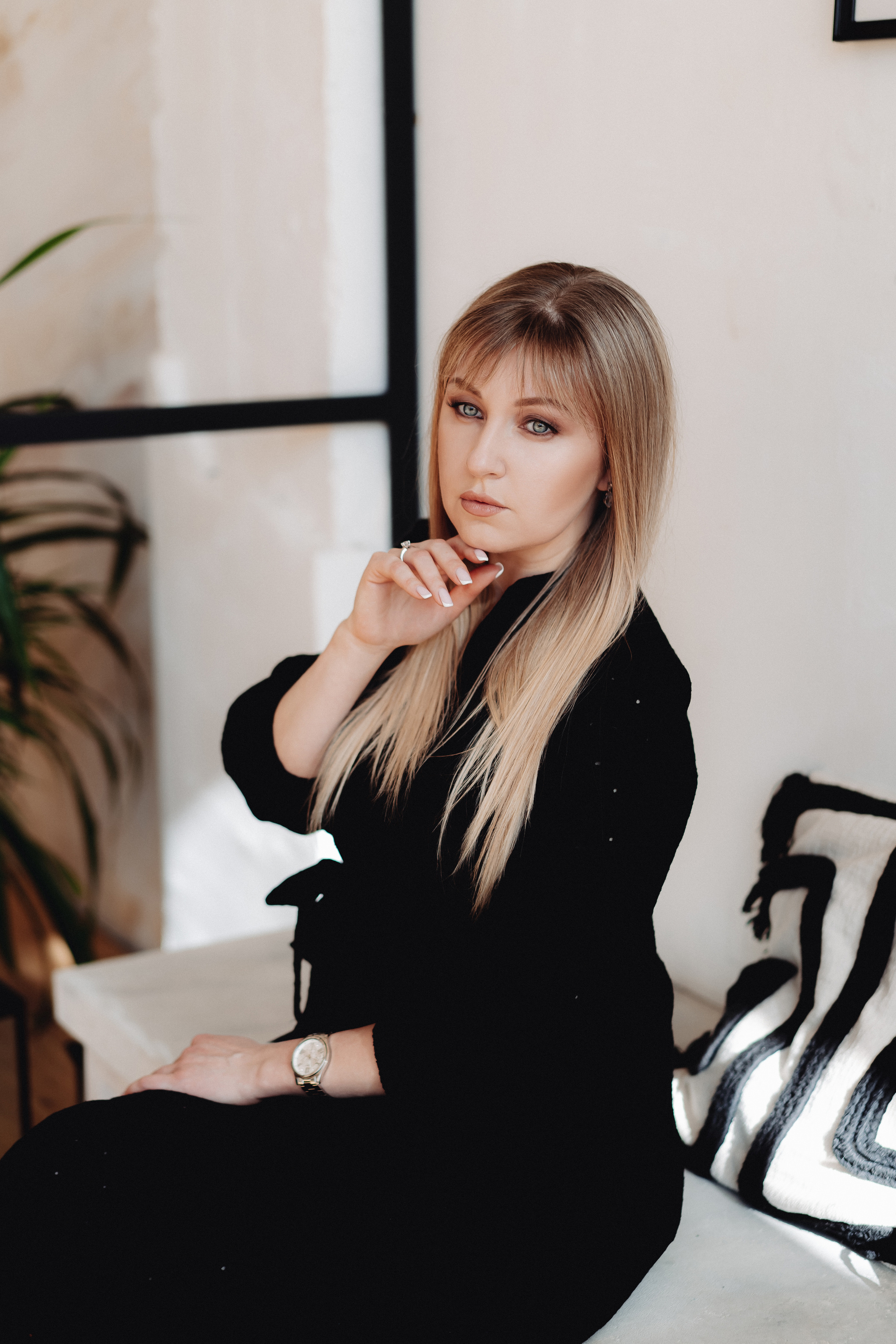 В студии. Семейный и контент фотограф в Красноярске Власова Екатерина