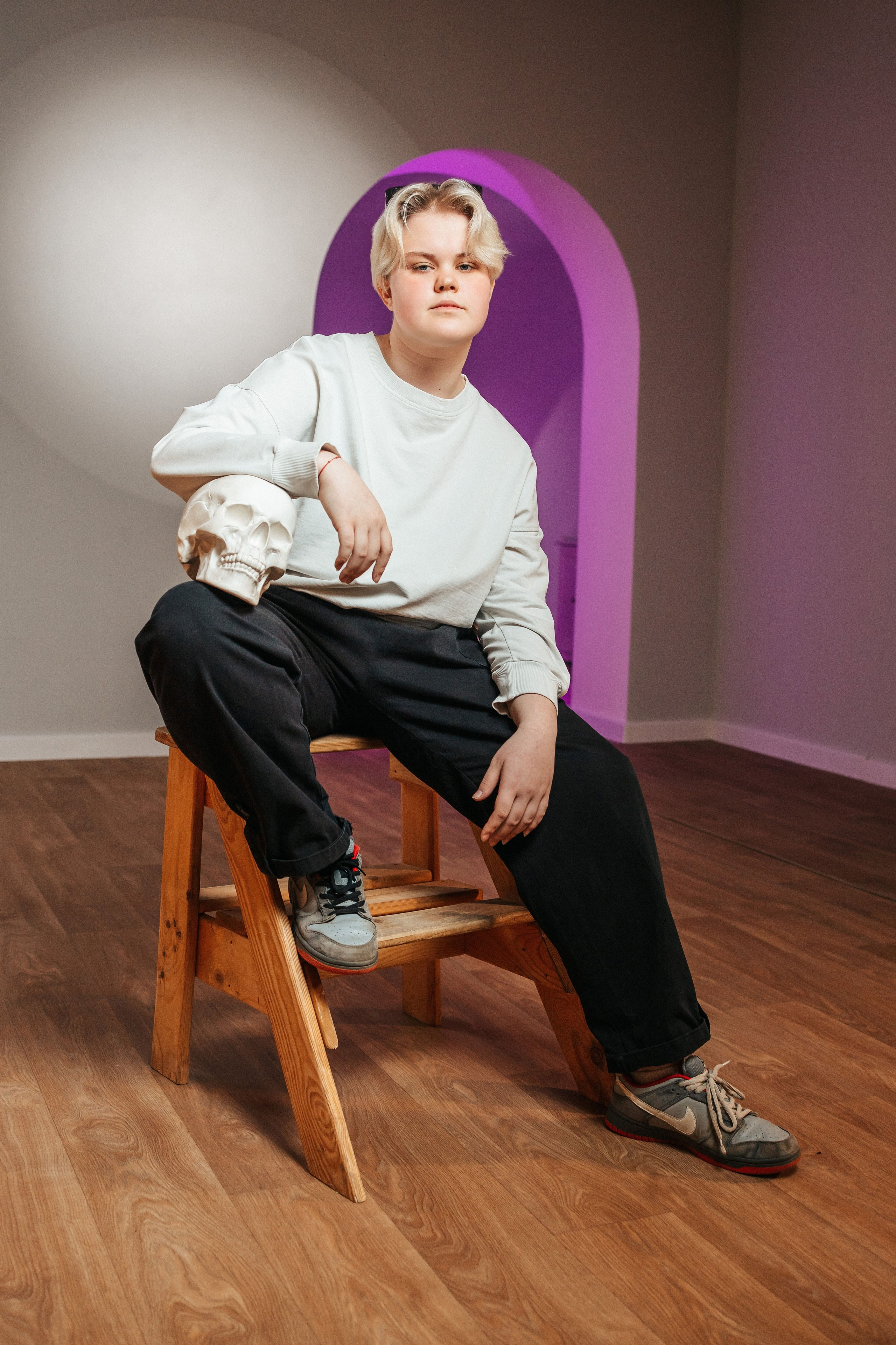 Студия школьной фотографии. Фотостудия выпускных альбомов в Твери. Студия школьной фотографии в Твери. Выпускные альбомы в Твери