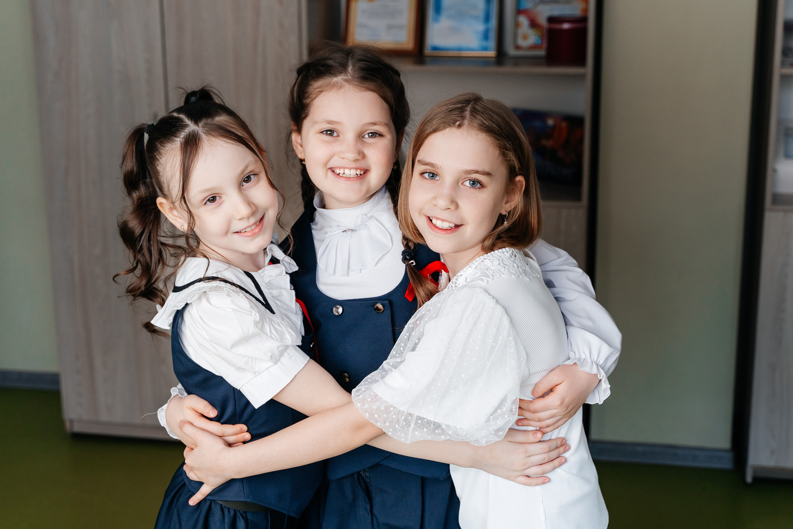 Младшие классы. Школьная фотография и выпускные фотоальбомы Иркутск