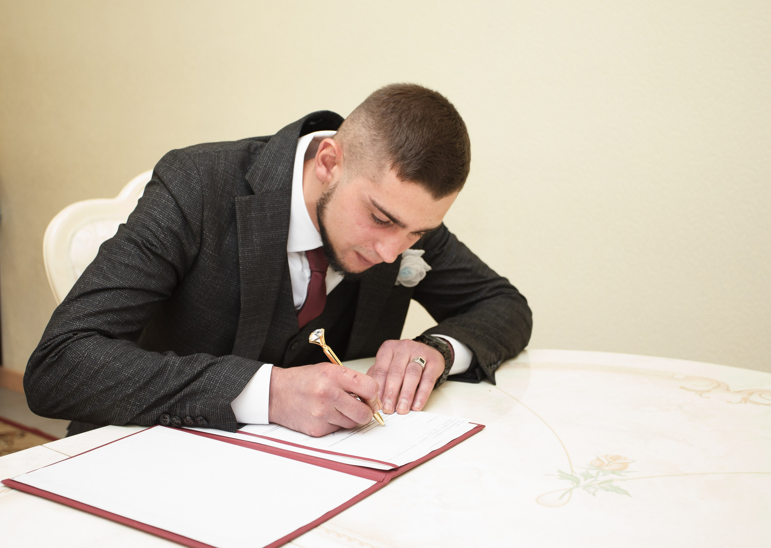 Свадебная фотосессия в Саяногорске. Портреты с душой: Иван Зиновьев -Фотограф в Саяногорске