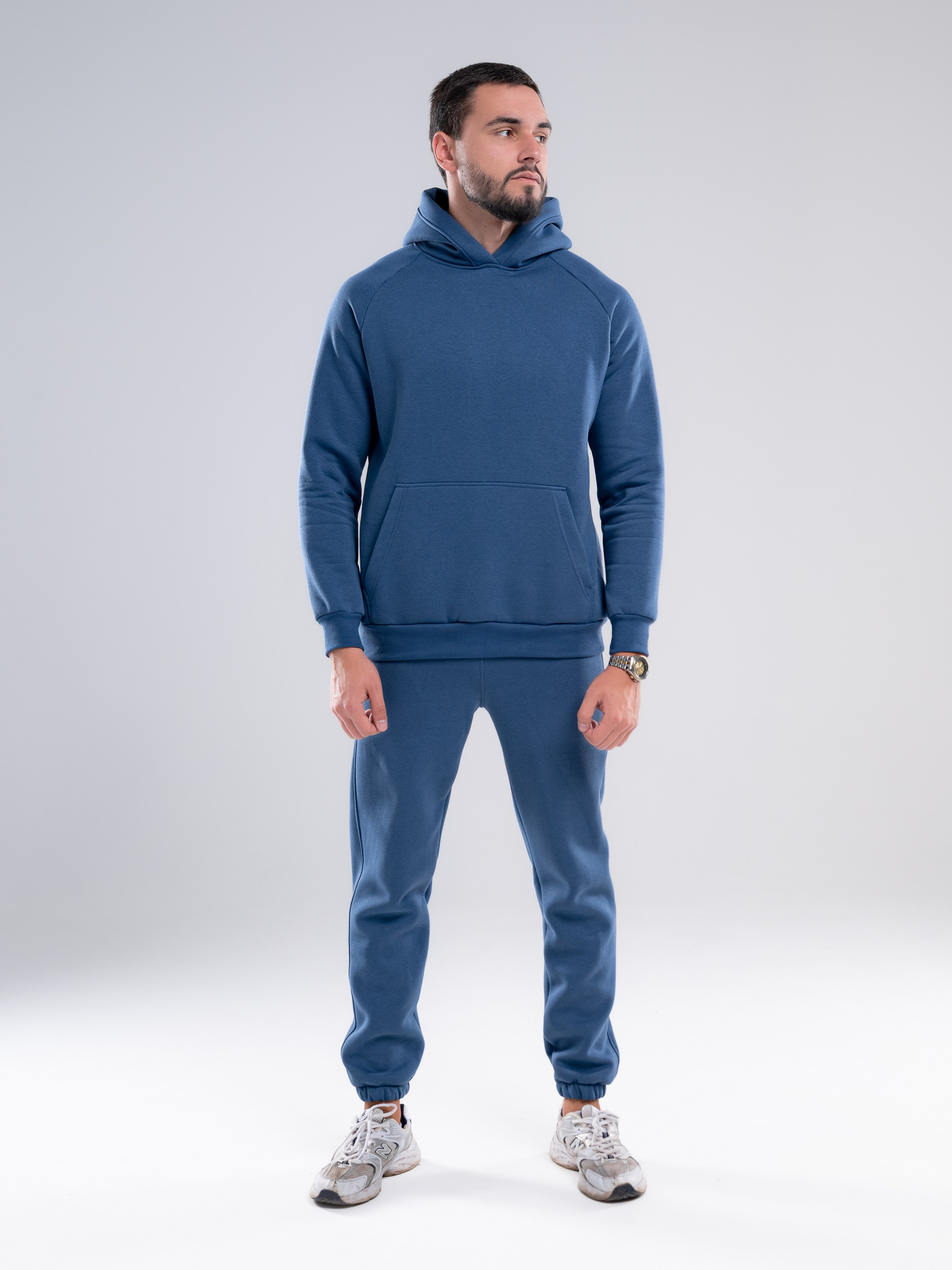 Мужские костюмы. Предметный фотограф, фото для маркетплейсов Пятигорск, КМВ