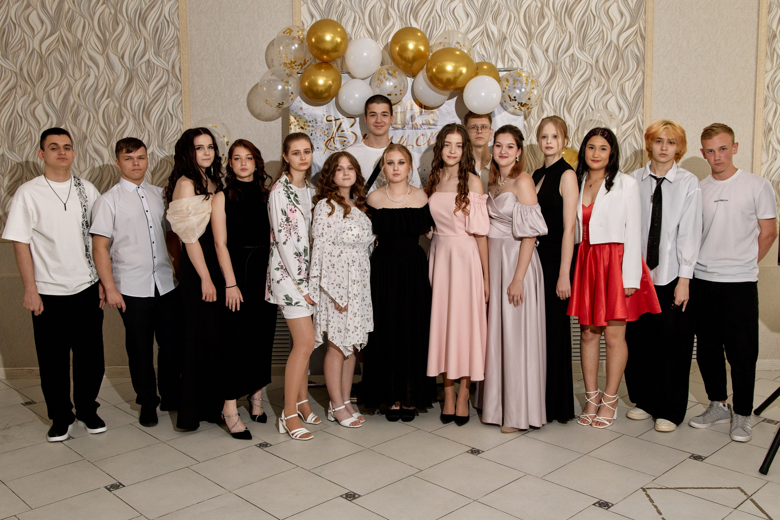 Фотограф на выпускной — репортажная съёмка 2025. Фотограф Нижний Новгород Мария Китаева