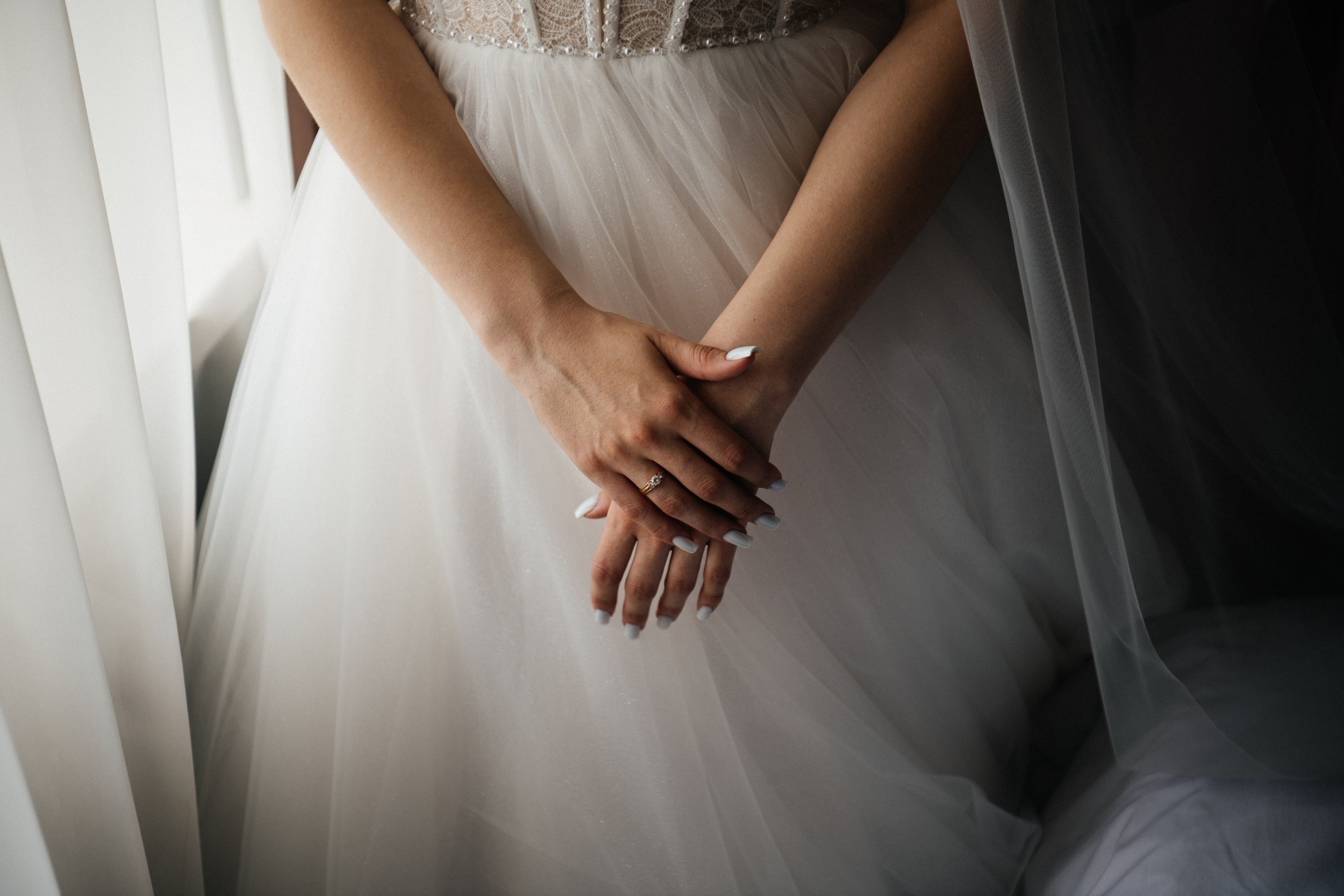 alt="Свадебная фотосессия в Барнауле. Свадебный фотограф Анна Глухова"