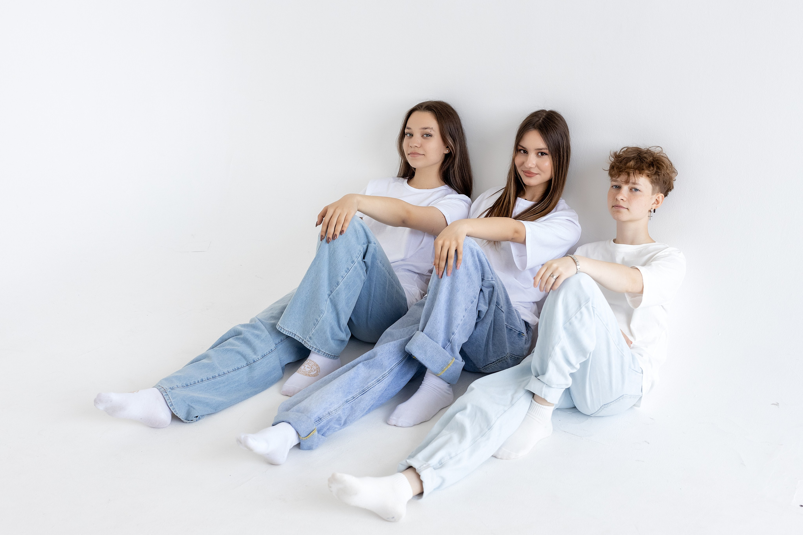 Школа 11, 9-г класс. Артём. Стильный выпускной альбом Владивосток фотограф Вероника Мигачева