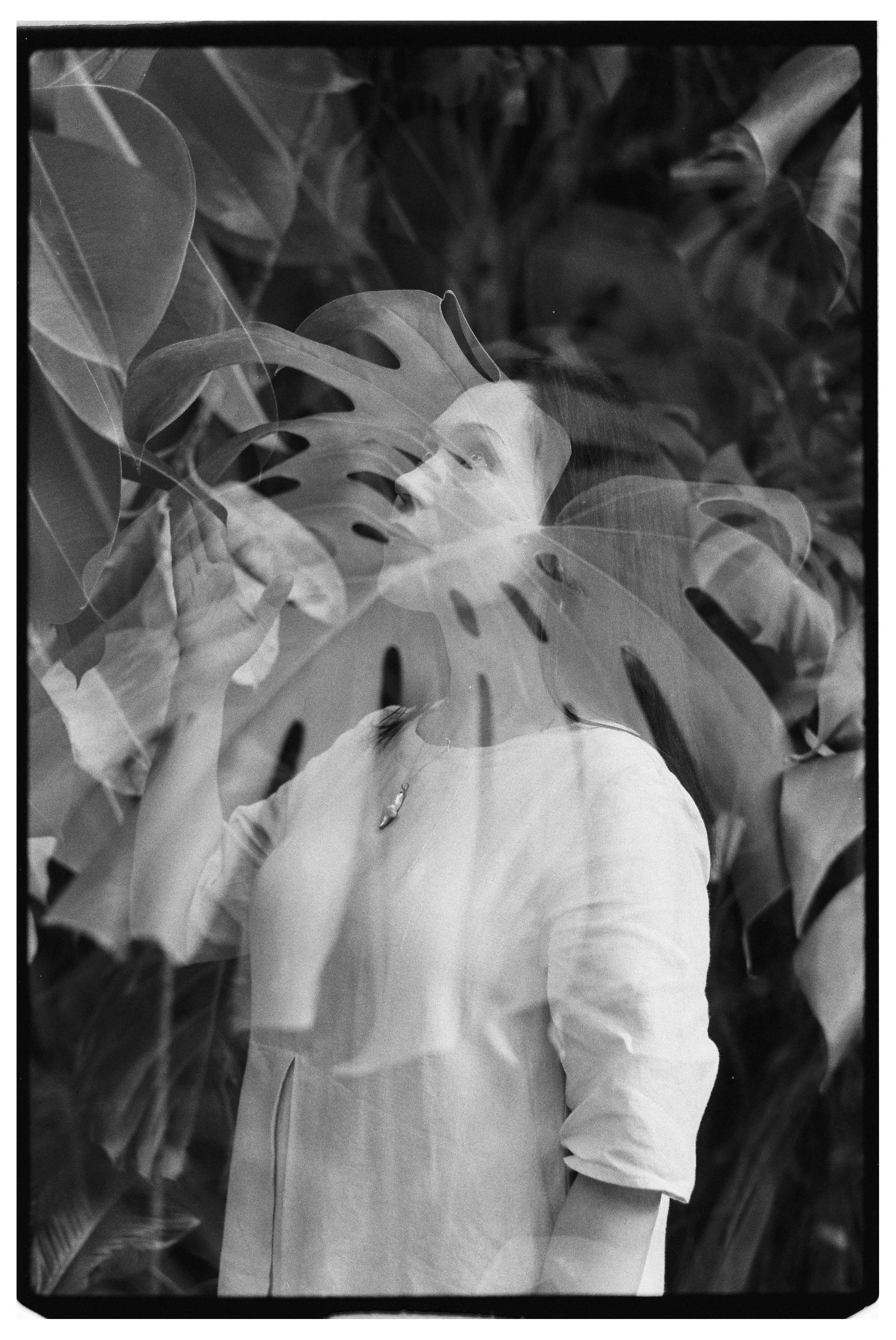 Портретная фотосессия на пленку в Оранжерее Таврического сада, СПб. Светлана Гопанюк. Портретный фотограф. Санкт-Петербург. СПб