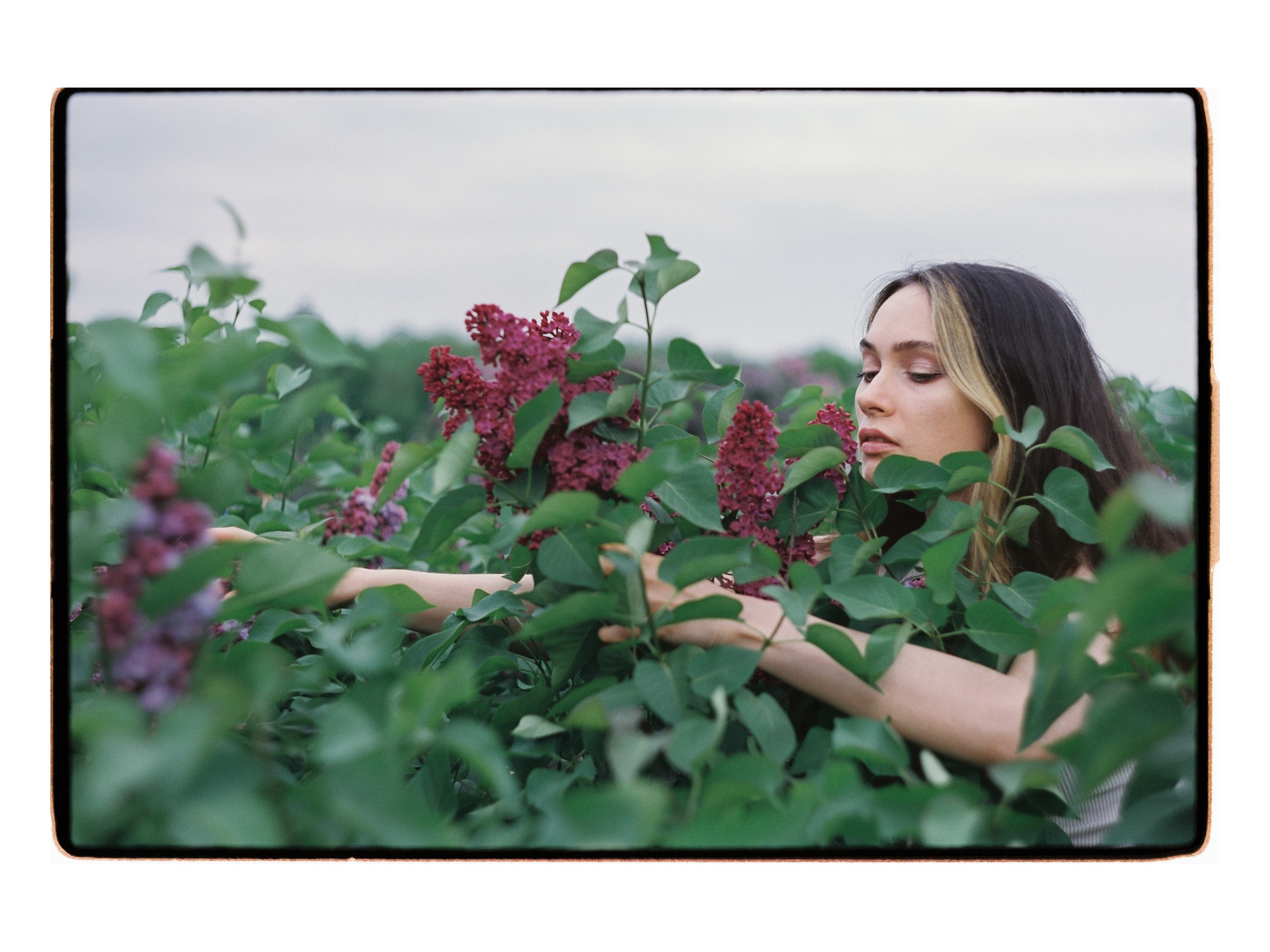 Прогулочная фотосессия на плёнку в Петербурге. Светлана Гопанюк. Портретный фотограф. Санкт-Петербург. СПб