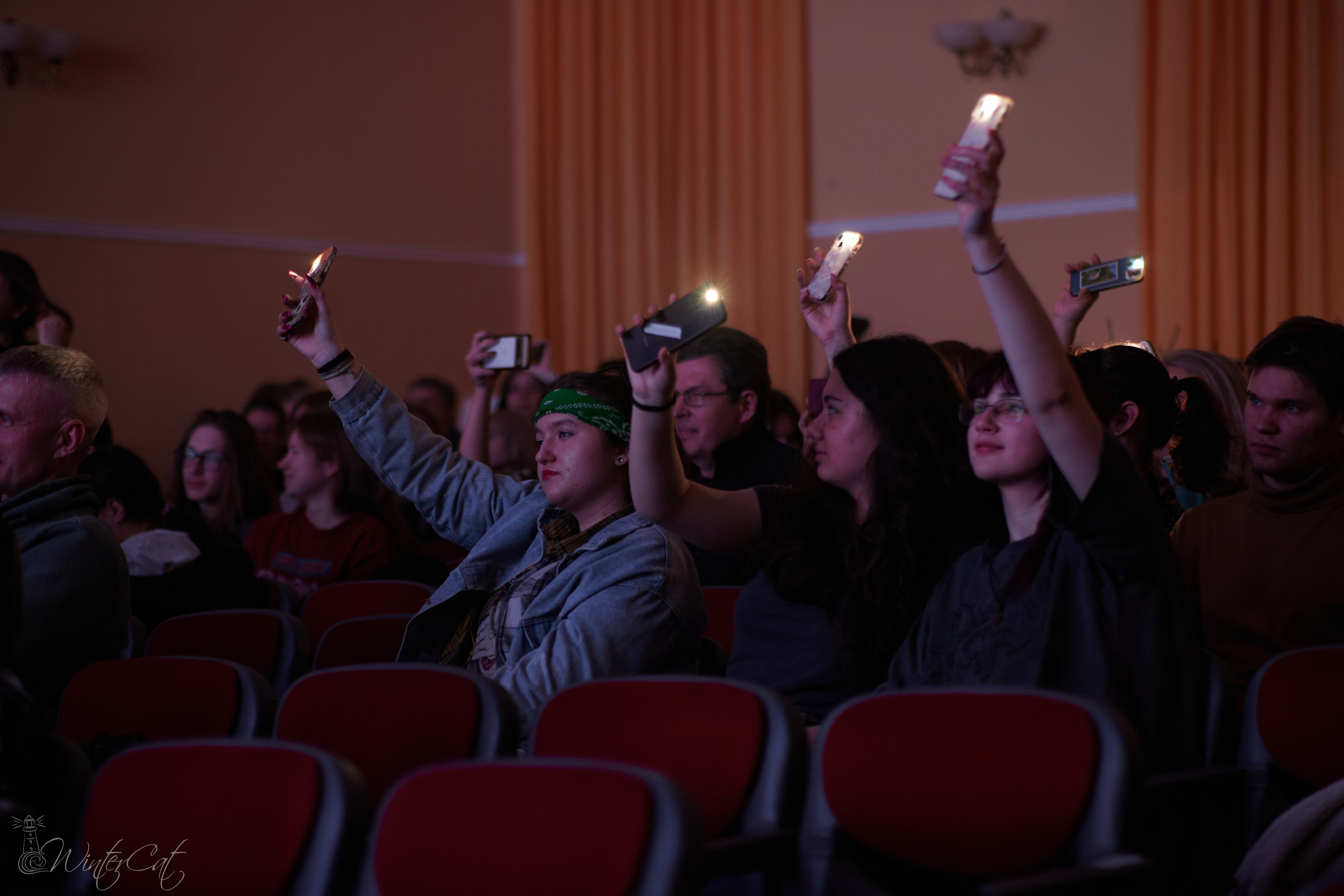 Крик ДК Автотэк. Портретный и репортажный фотограф в Магадане Андрей Нефедов WinterCatPhoto