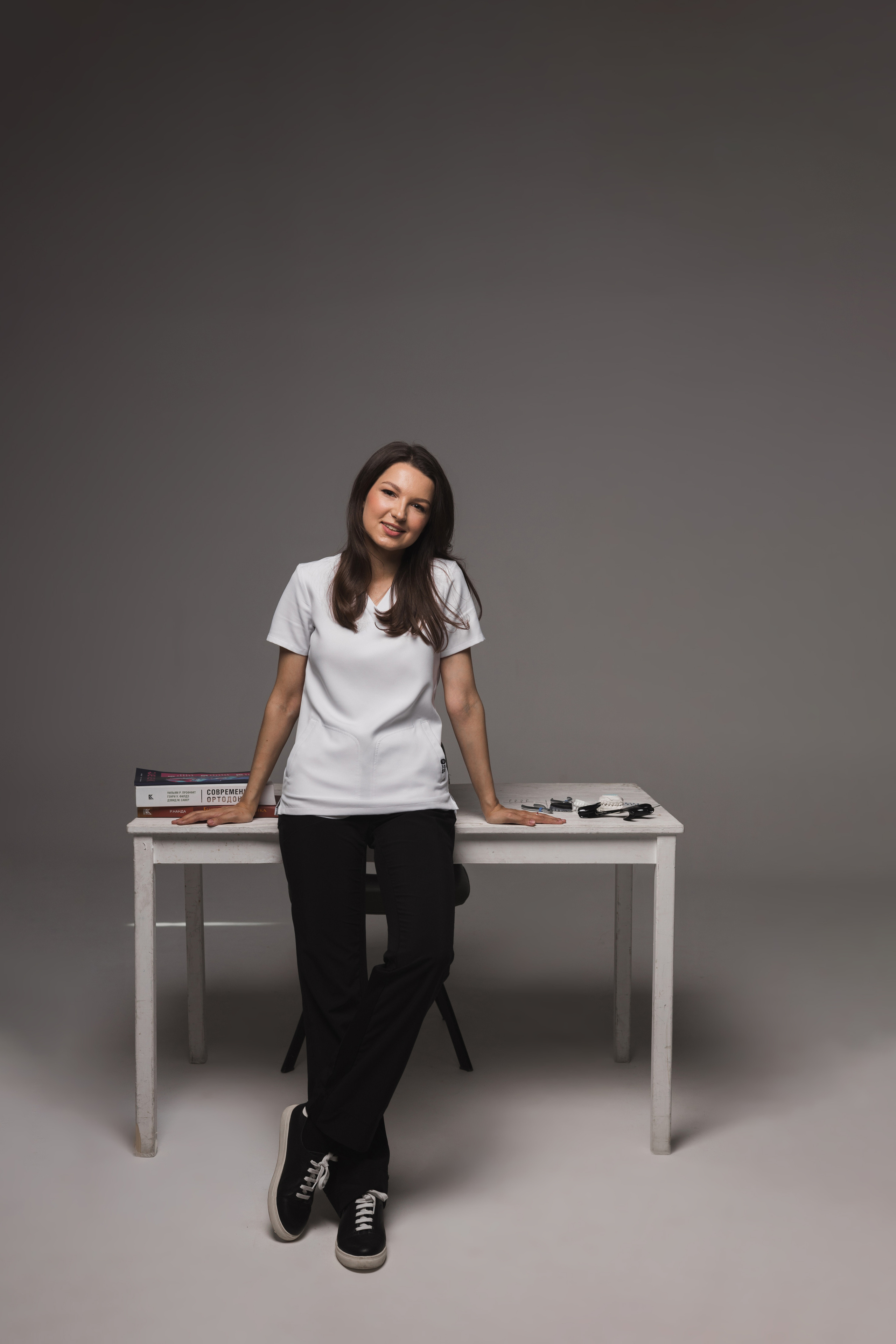 Стоматолог-ортодонт. Портретный фотограф СПб, женский фотограф, минимализм и эстетика