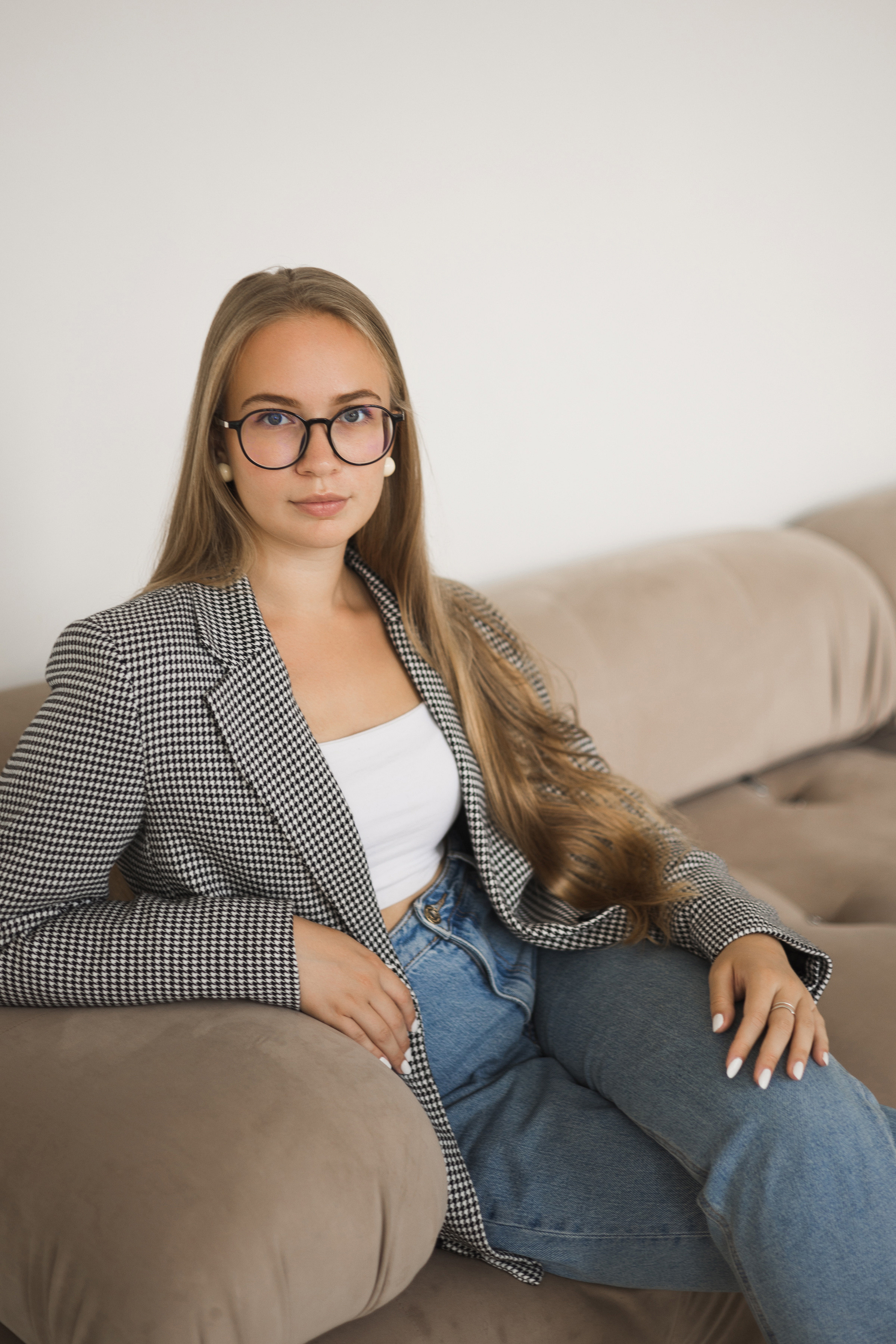 Деловой портрет. Портретный фотограф СПб, женский фотограф, минимализм и эстетика