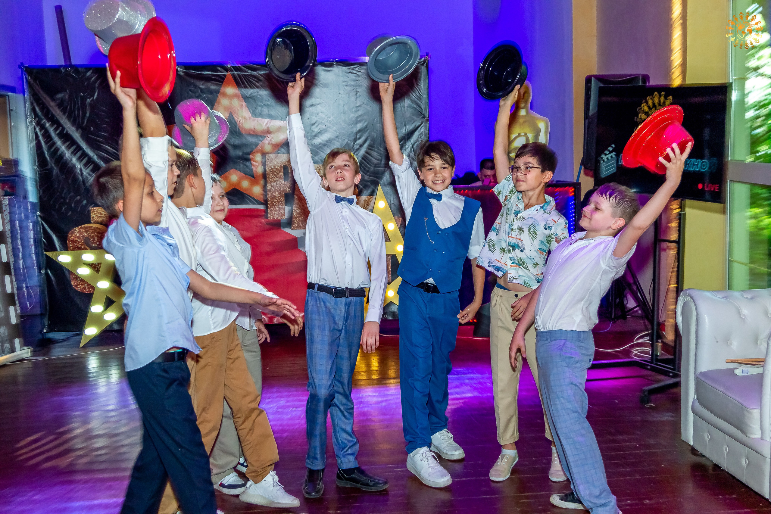 Выпускной 4-го класса 2024. Школа 2109. Репортажная съемка в Москве и области. Анималистика