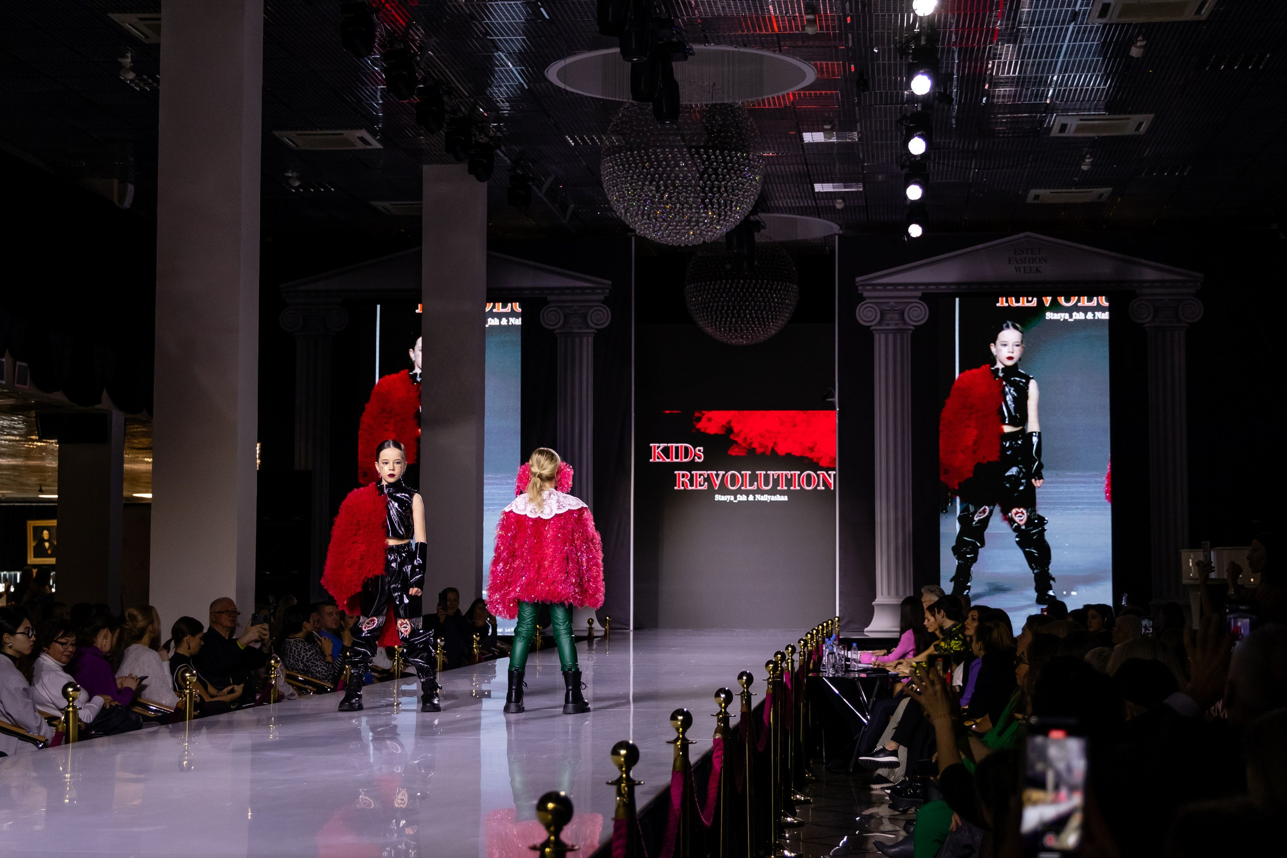 ESTET FASHION WEEK (KIDs REVOLUTION). Татьяна Чернышова свадебный фотограф Москва