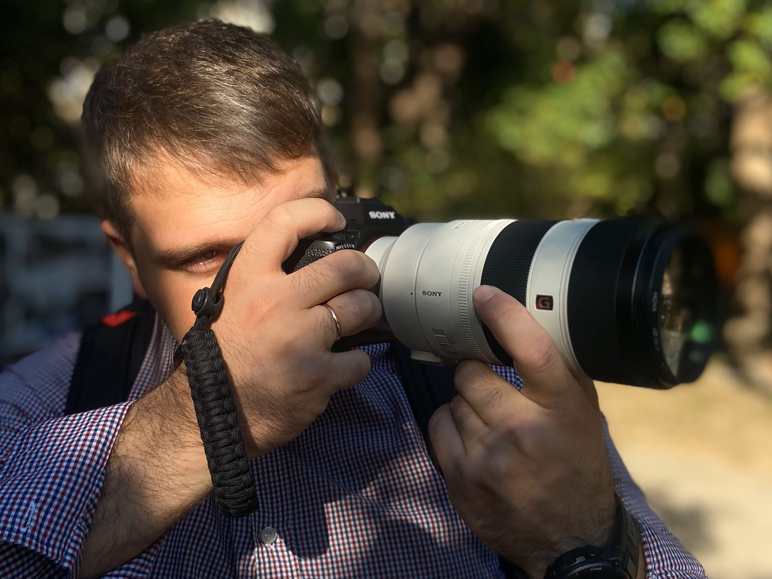 Репортажный фотограф в Сочи — профессиональная съёмка событий и мероприятий. Профессиональная фотосъемка в Сочи: репортаж, предметная, ювелирная фотосъемка, недвижимость, фуд-фотография. Фотограф Александр Афанасьев