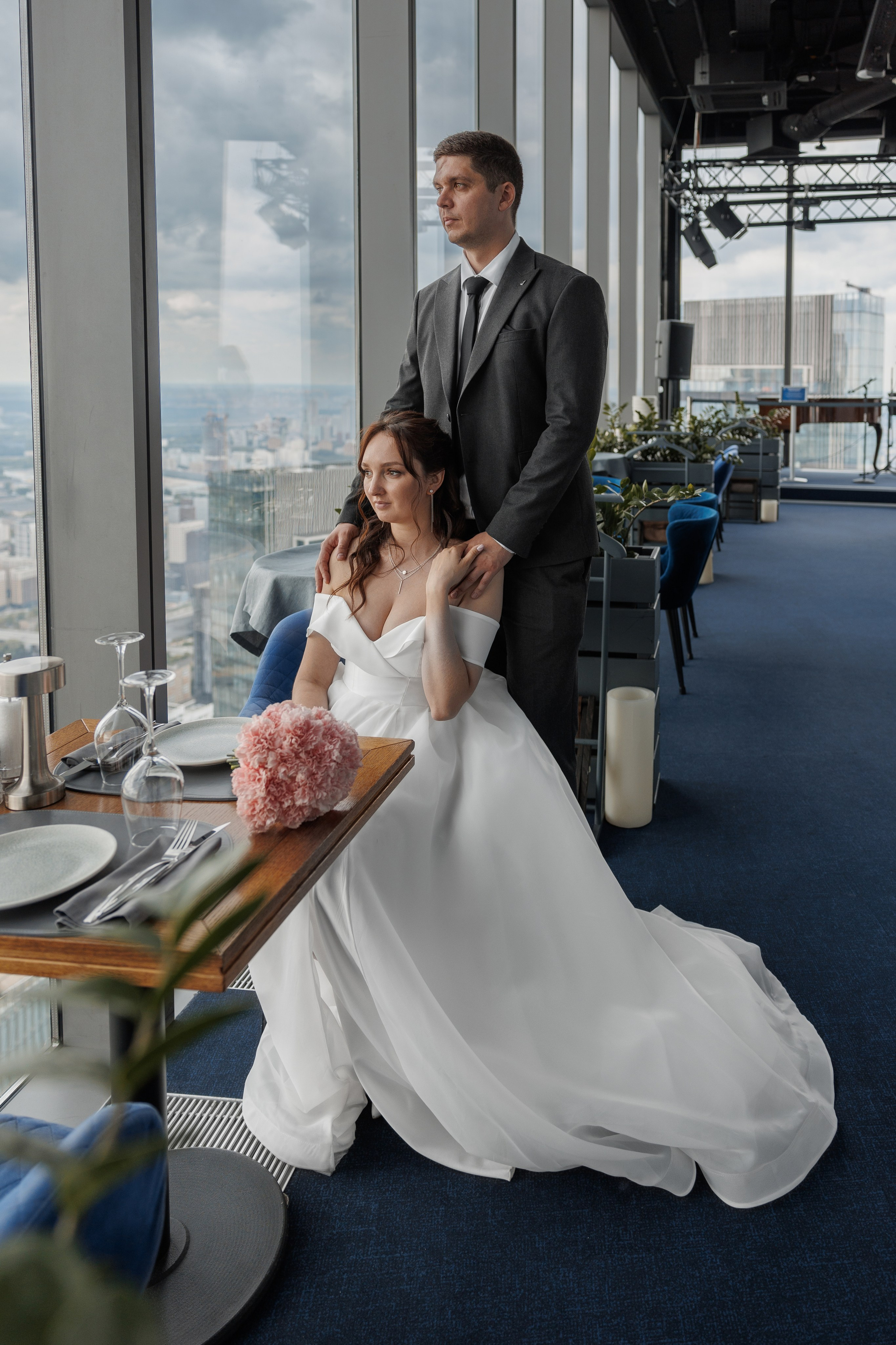 свадебный фотограф москва свадебная съемка молодожены торжество детали портреты групповые снимки