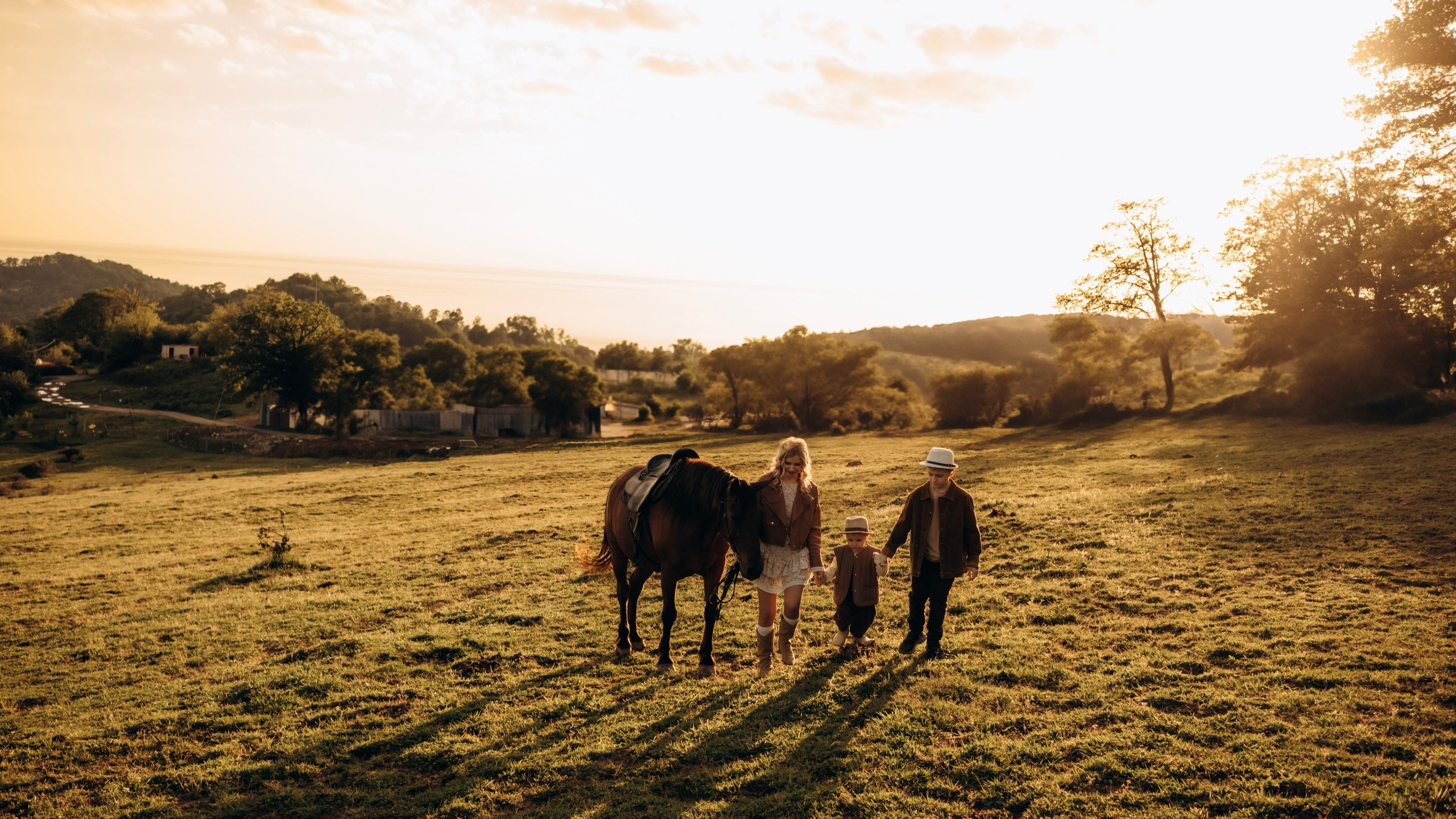 Конюшня. Главная
