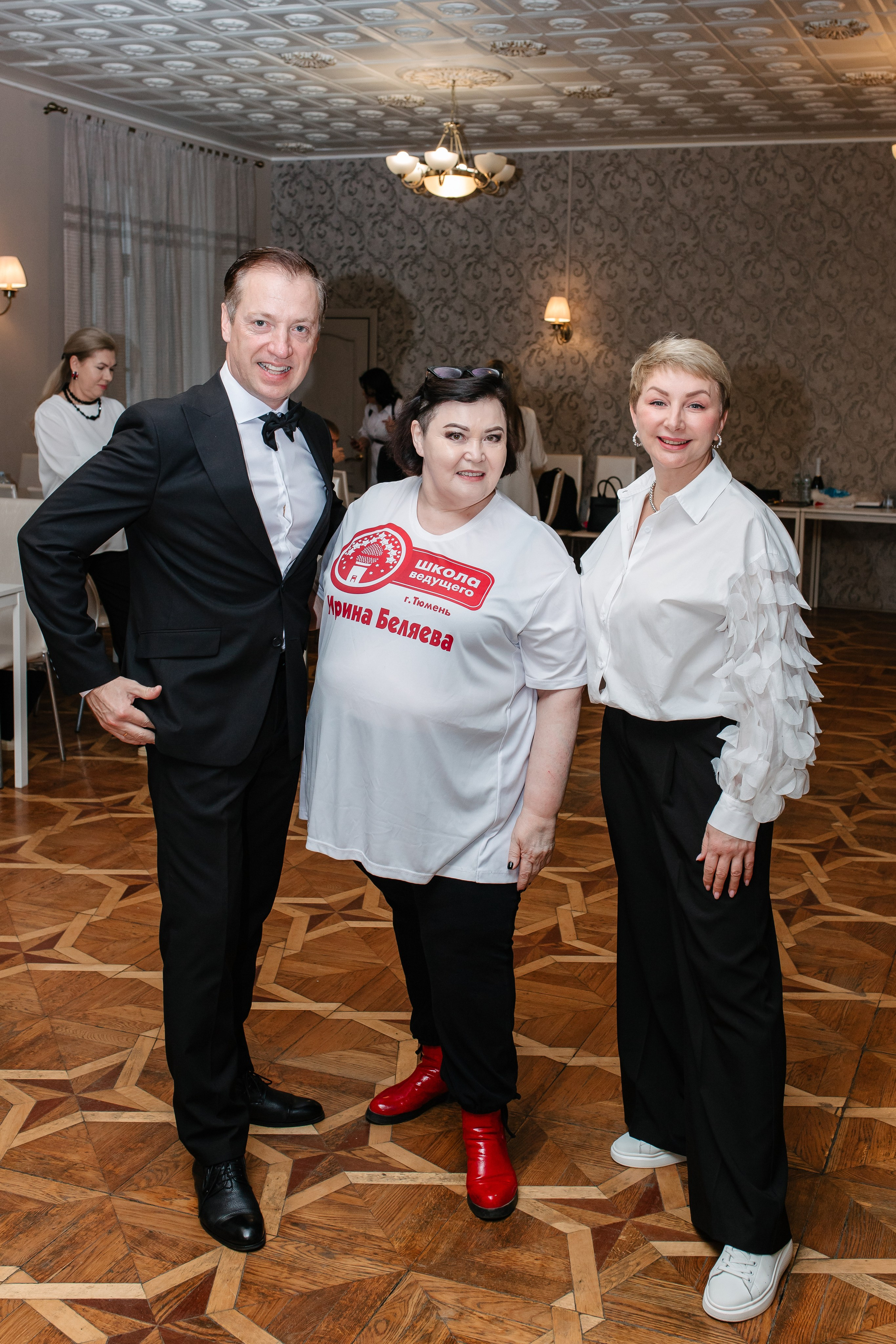 Мастер-класс для банкетных ведущих. Октябрь 2024. Фотограф Пермь. Свадьбы. Семья и дети, школа, д. сад. Фотокниги