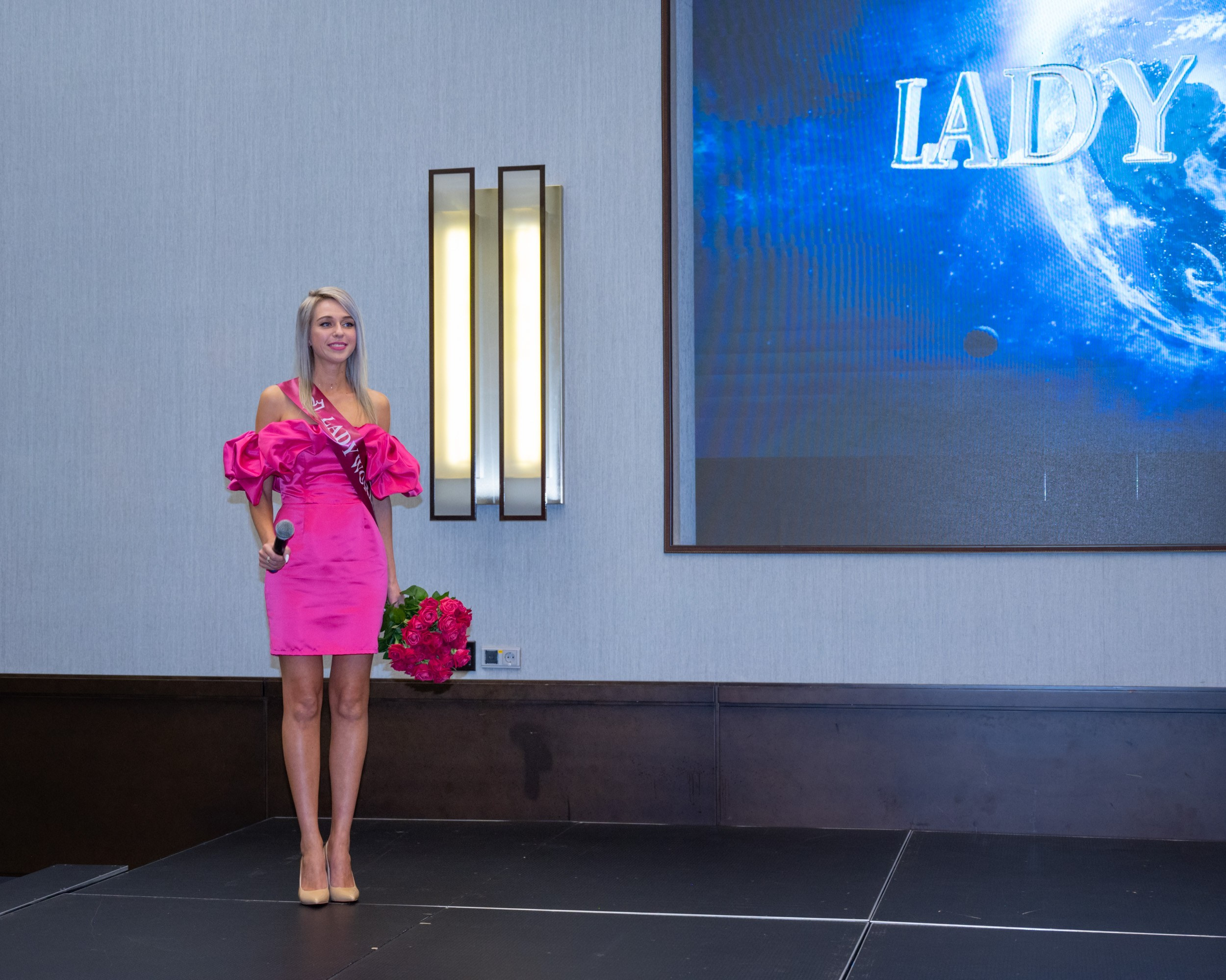 Церемония открытия Конкурса красоты «LADY WORLD» 2024. Фотографирую счастливых людей в Сочи