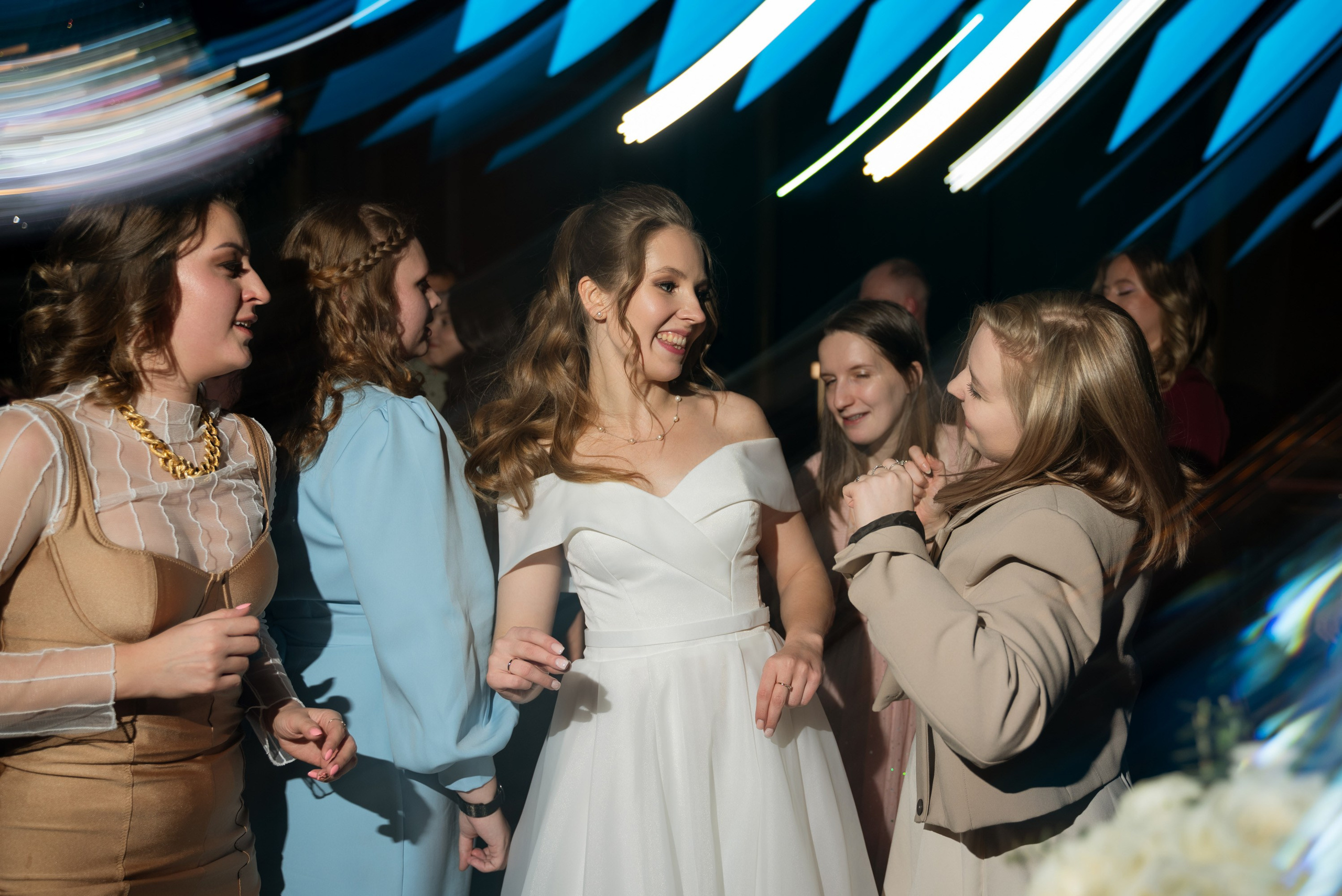 Павел и Антонина | 03.12.23. Свадебный фотограф в Санкт-Петербурге Владислава Тюльпина