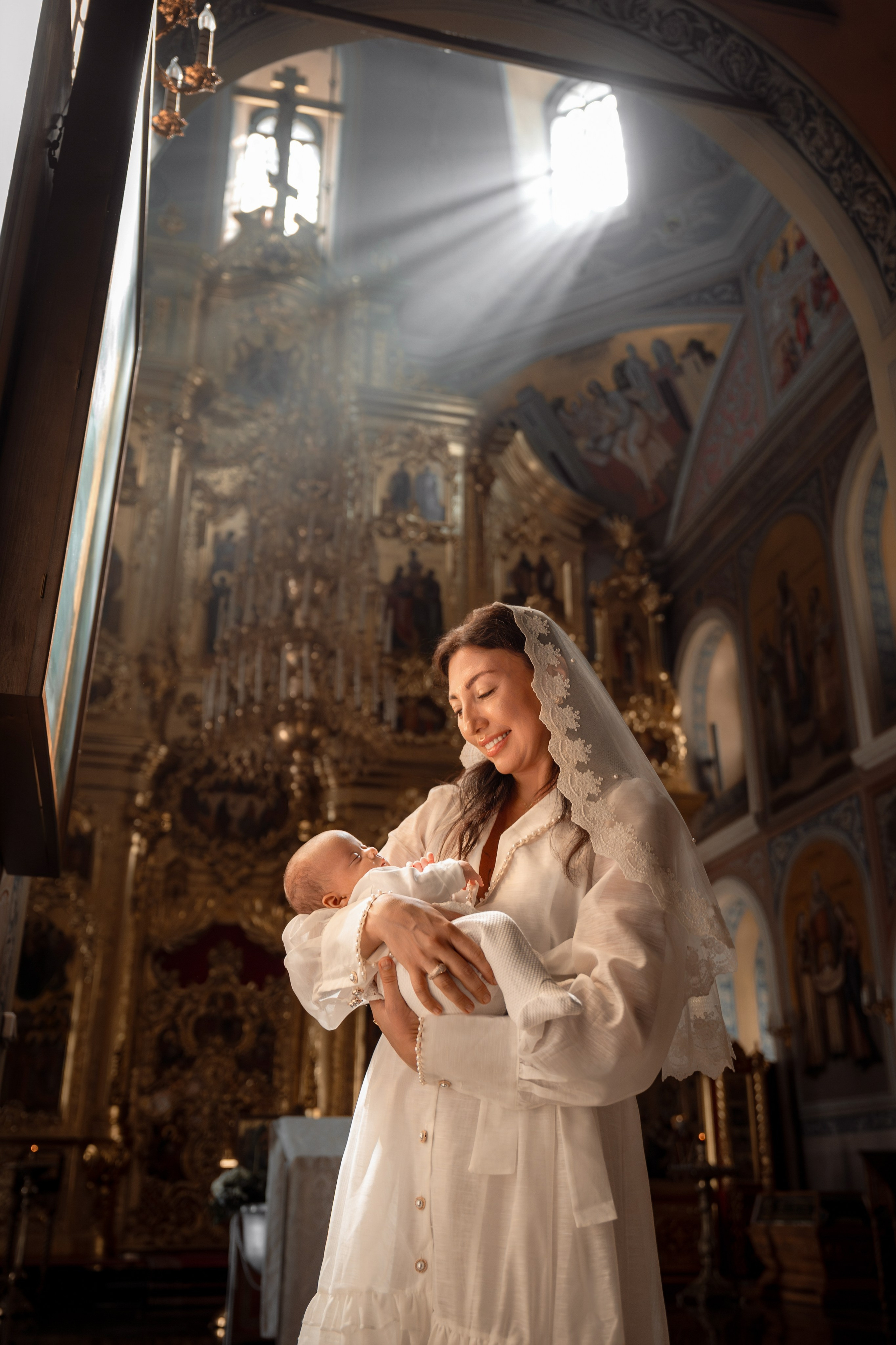 Крещение Василисы в Храме Николая Чудотворца в Заяицком. Фото- и видеосъёмка крещения и венчания. Фотограф на крещение Москва