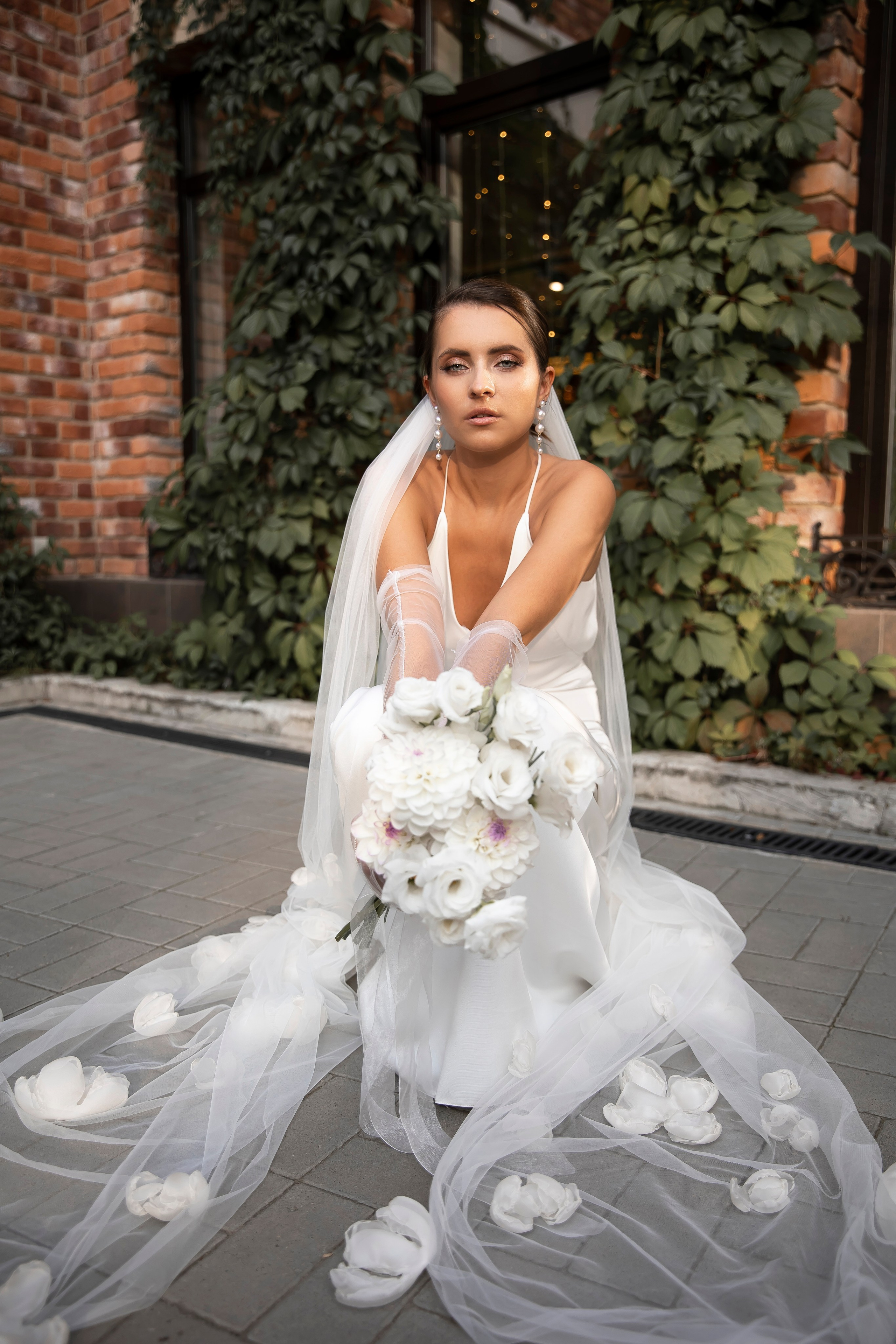 Ксюша. Я Ира и я фотографирую свадьбы более 10 лет