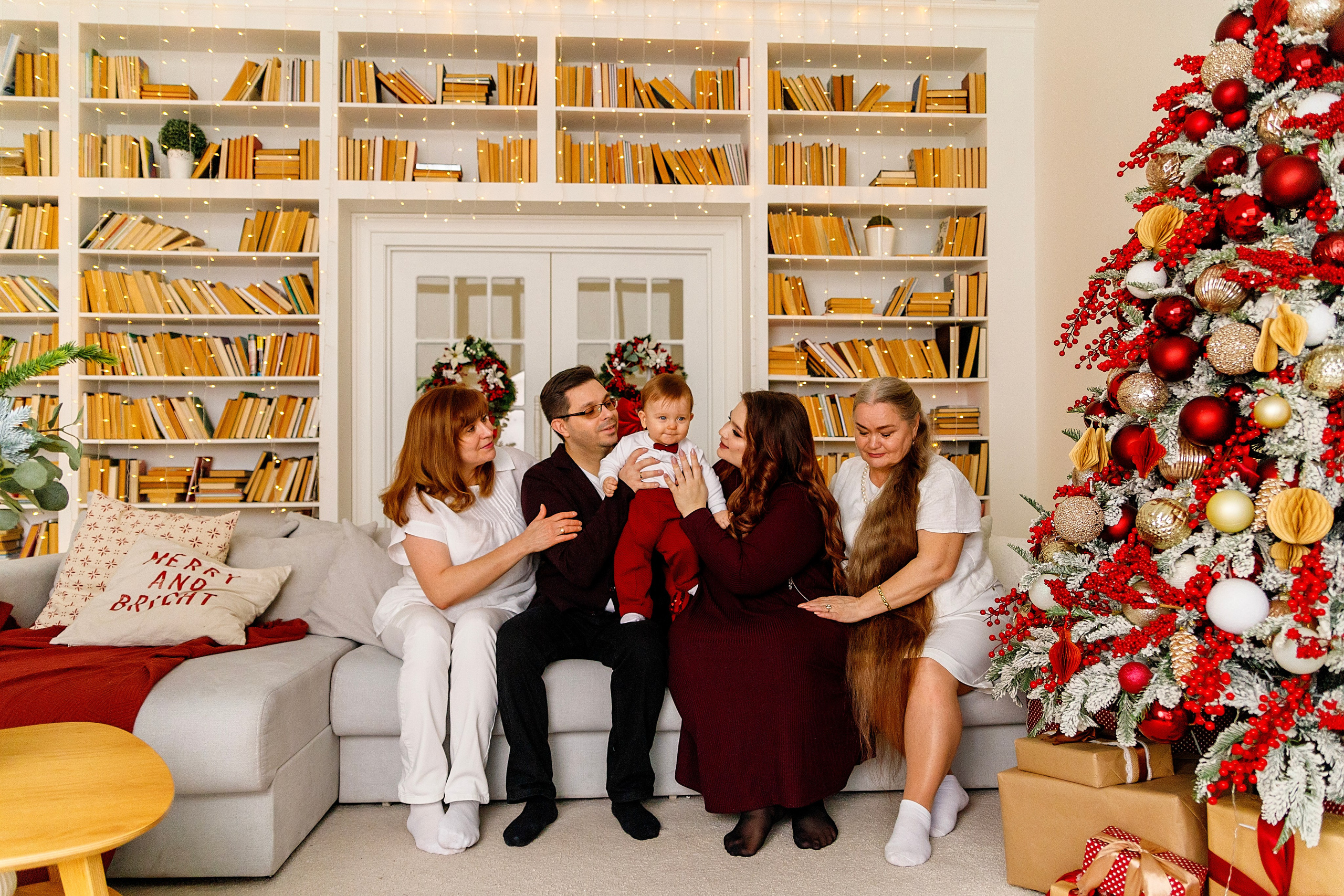 Семейная фотостудия. Семейный, свадебный и детский фотограф в Новосибирске Ольга Хидченко