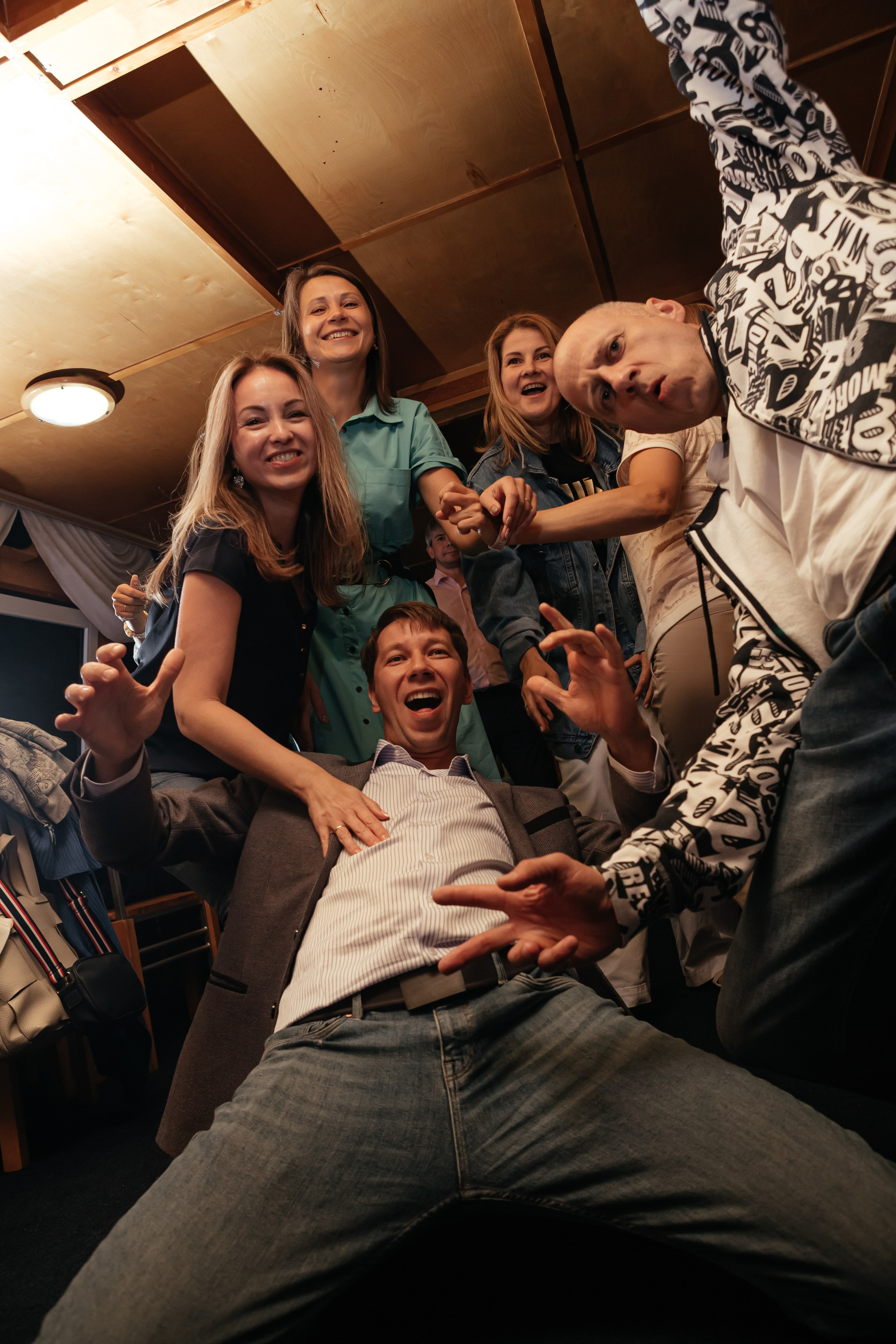 Съёмка корпоратива в Красноярске. Свадебный и семейный фотограф В Красноярске Андрей Юсенков