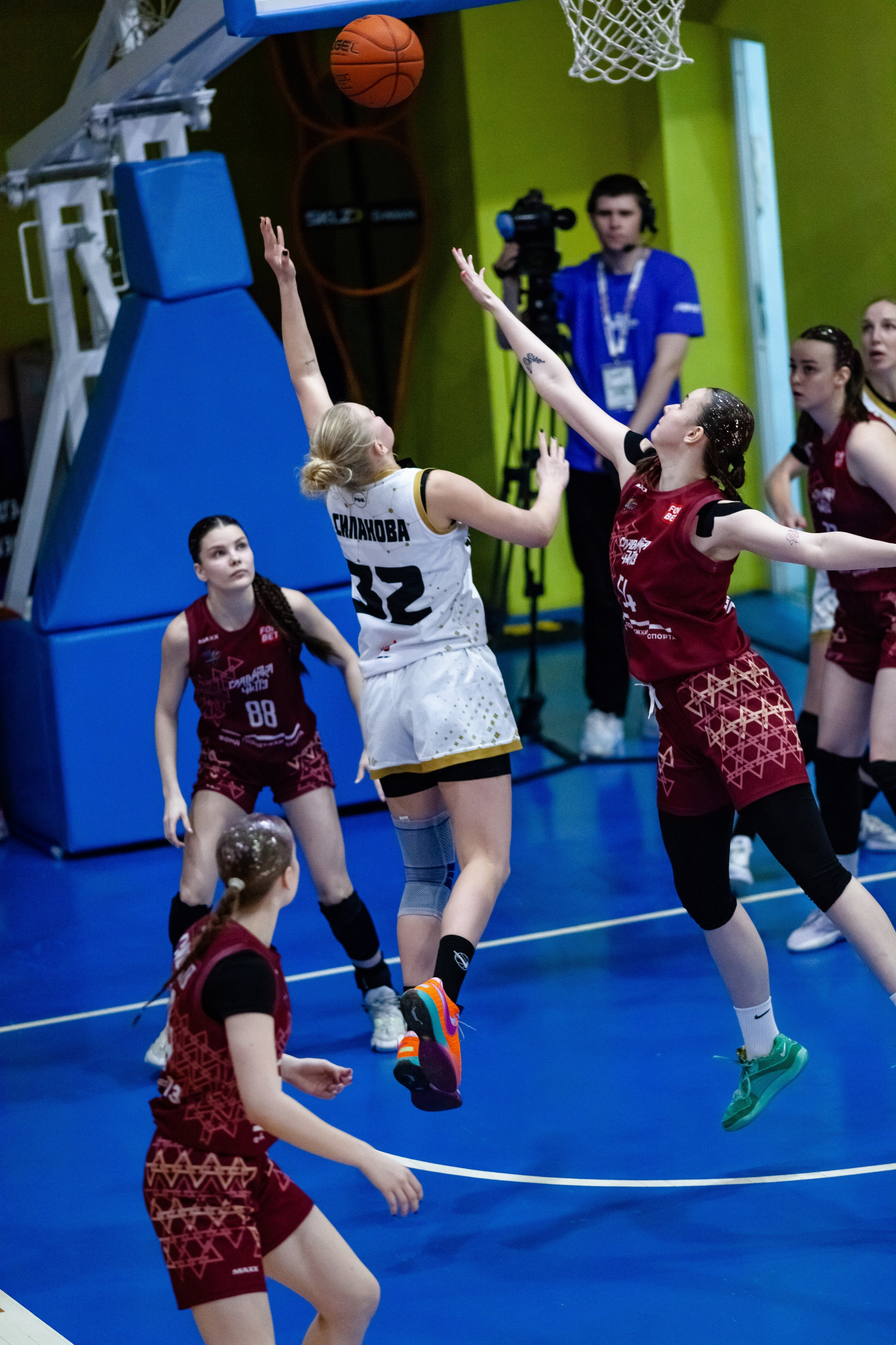 ЧГУ-Атланта — Славянка. Фотография