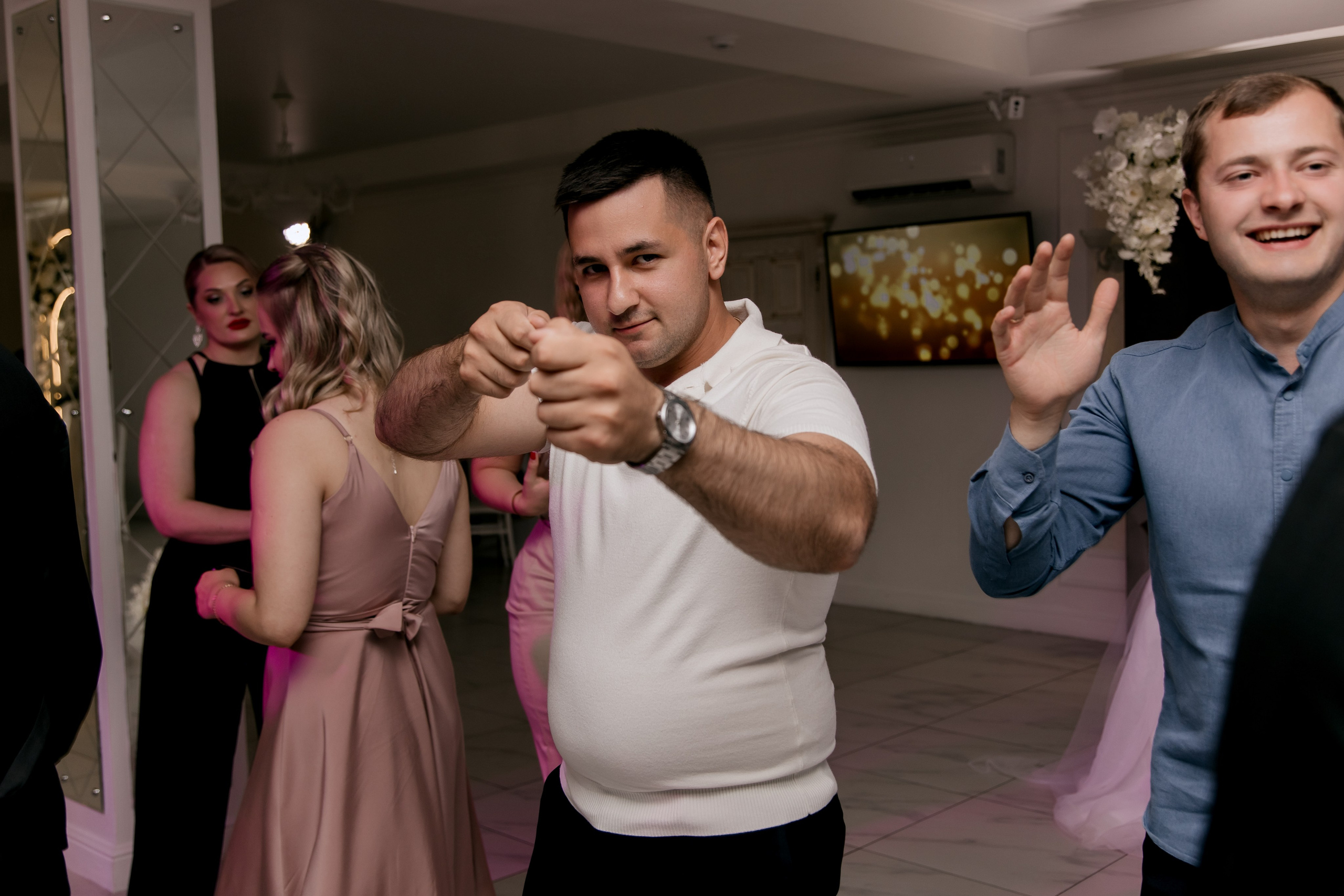 Тимур и Валерия. Свадебный фотограф Челябинск