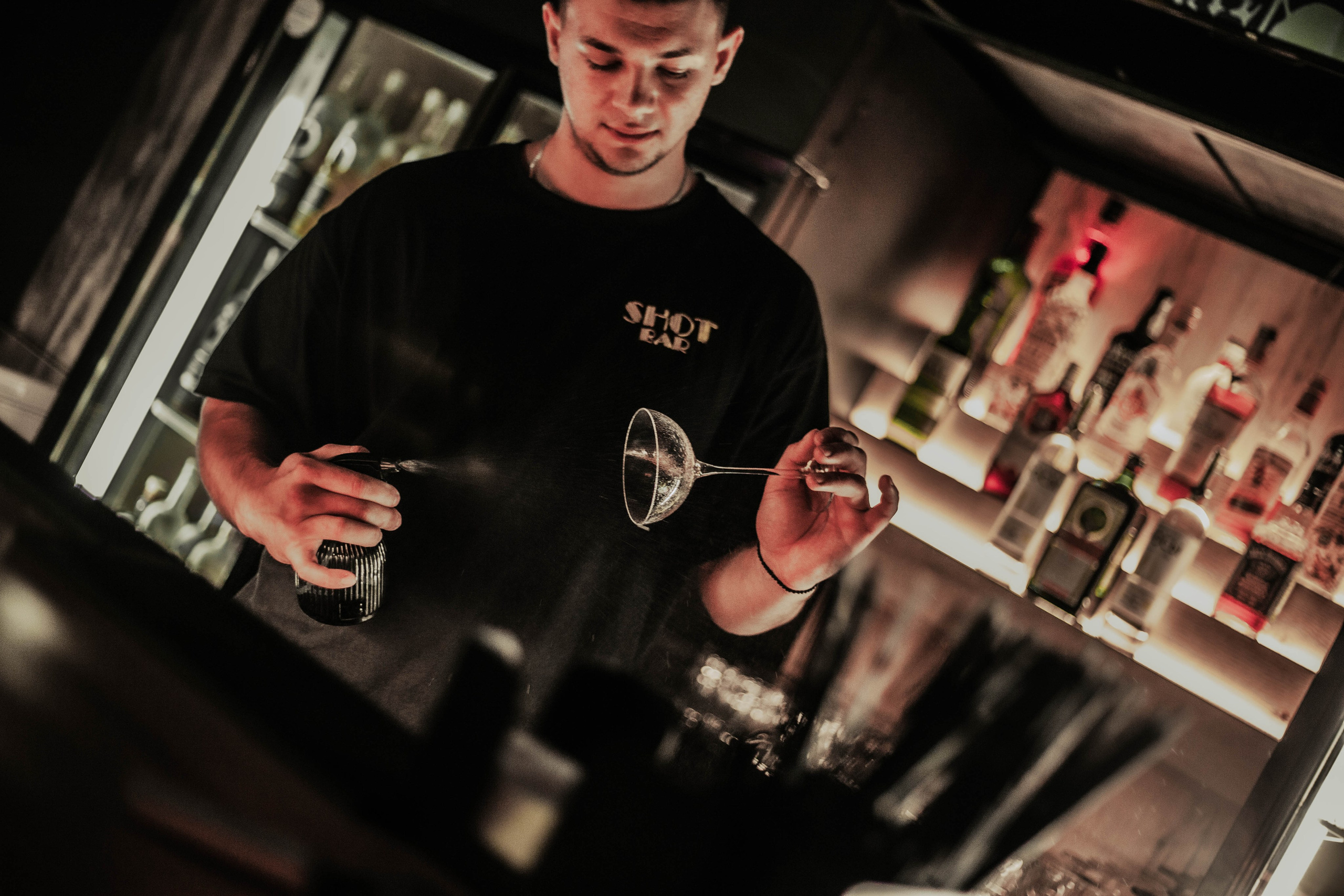 Шот Бар. Уличный фотограф Города N