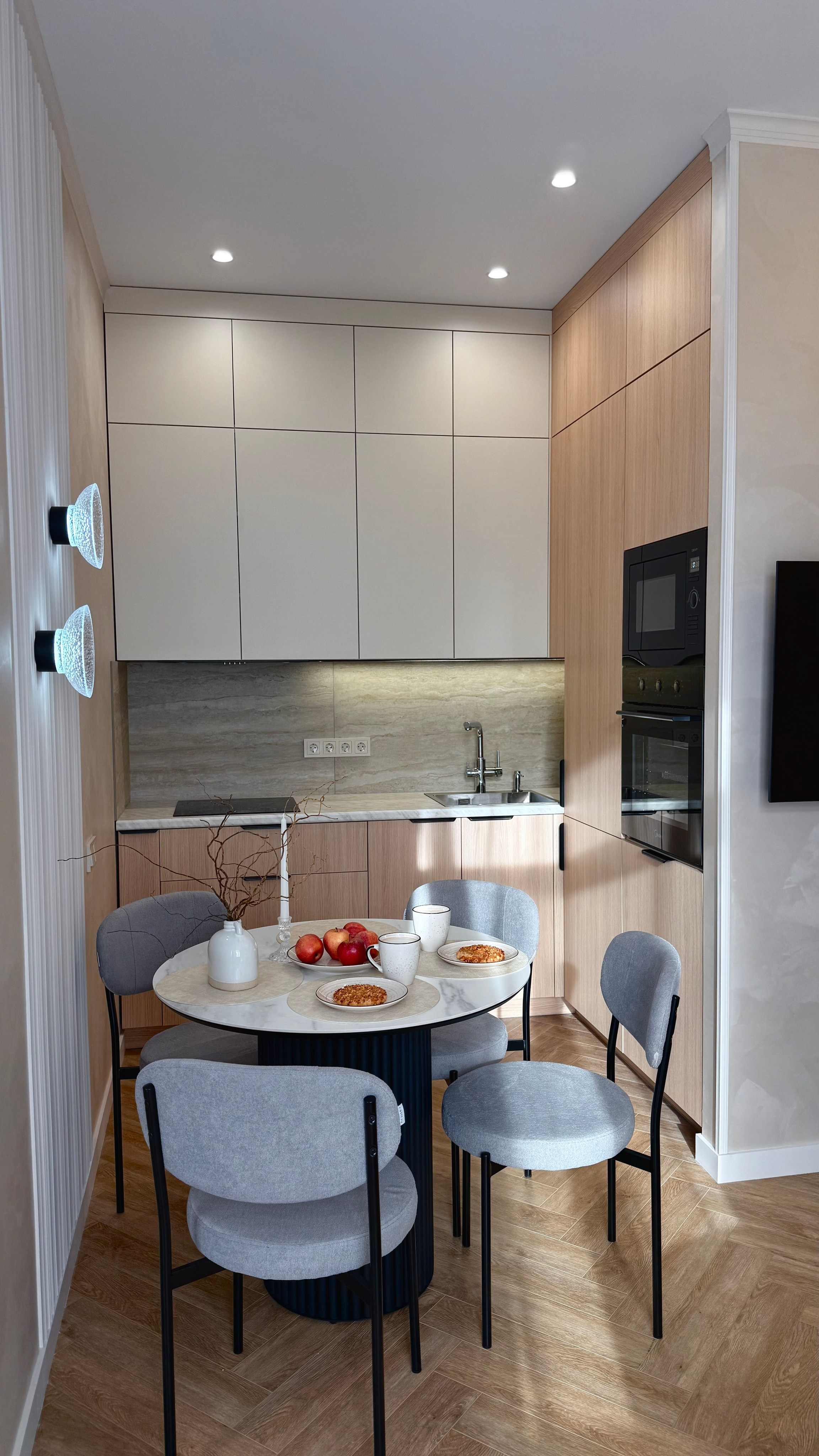 ЖК ID Park Pobedy. Квартира на сачу в долгосрочную аренду уровня комфорт плюс. Дизайн-студия интерьеров Юлии Ивановой