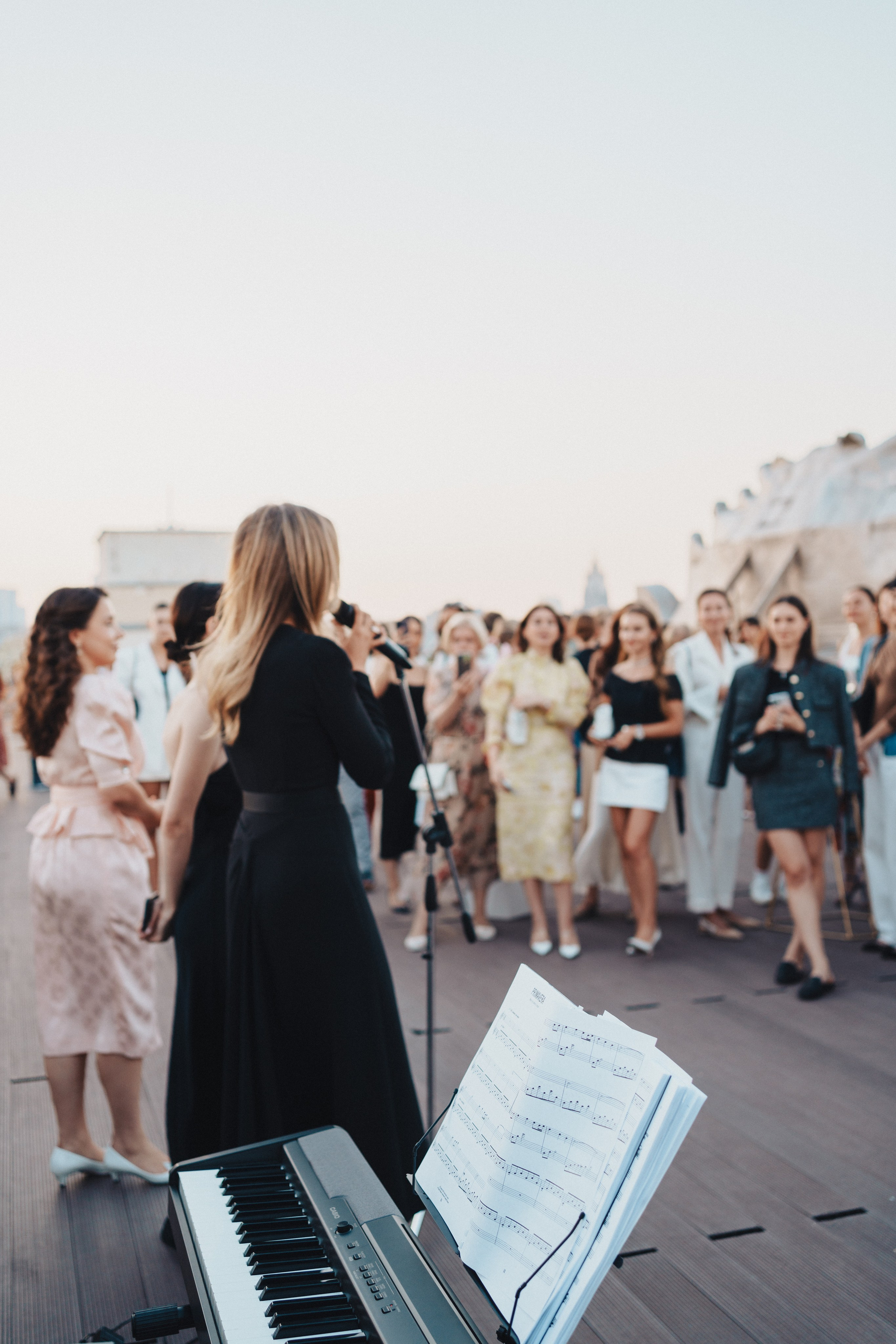 Выставка на крыше Парка Горького. Семейный и детский фотограф и видеограф в Москве, Серпухове и Тарусе Валерия Сорокина