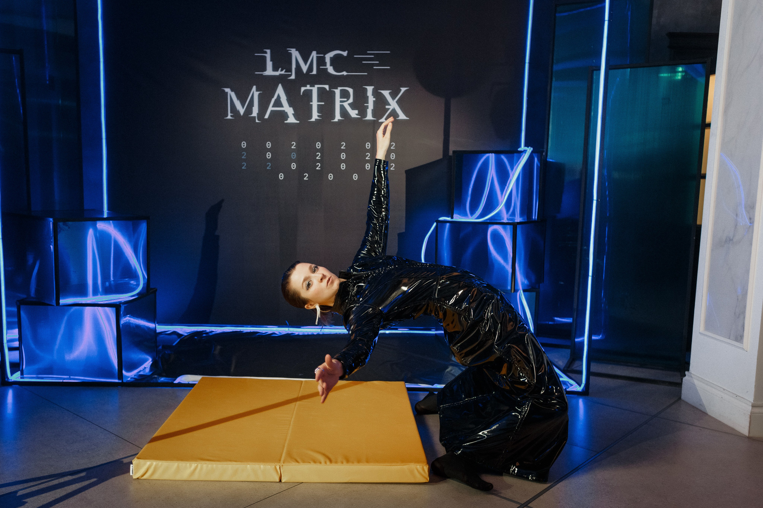 Вечеринка LMC: Атмосфера Матрицы в ресторане Голден Хорс в Таганроге. Свадебный и семейный фотограф в Таганроге Бакарюк Антон