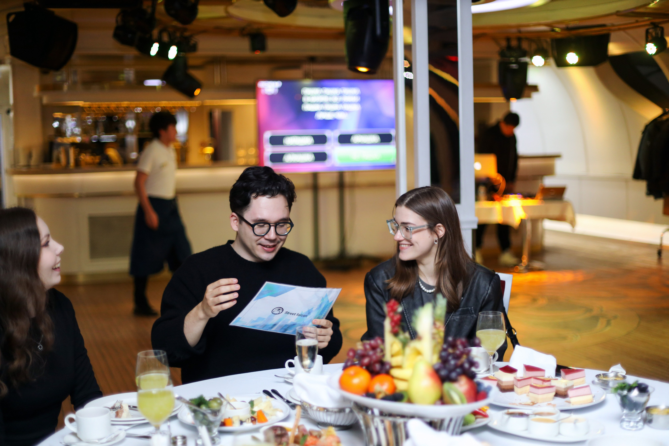 Стрит Фалькон.Теплоход Реддисон. Главная