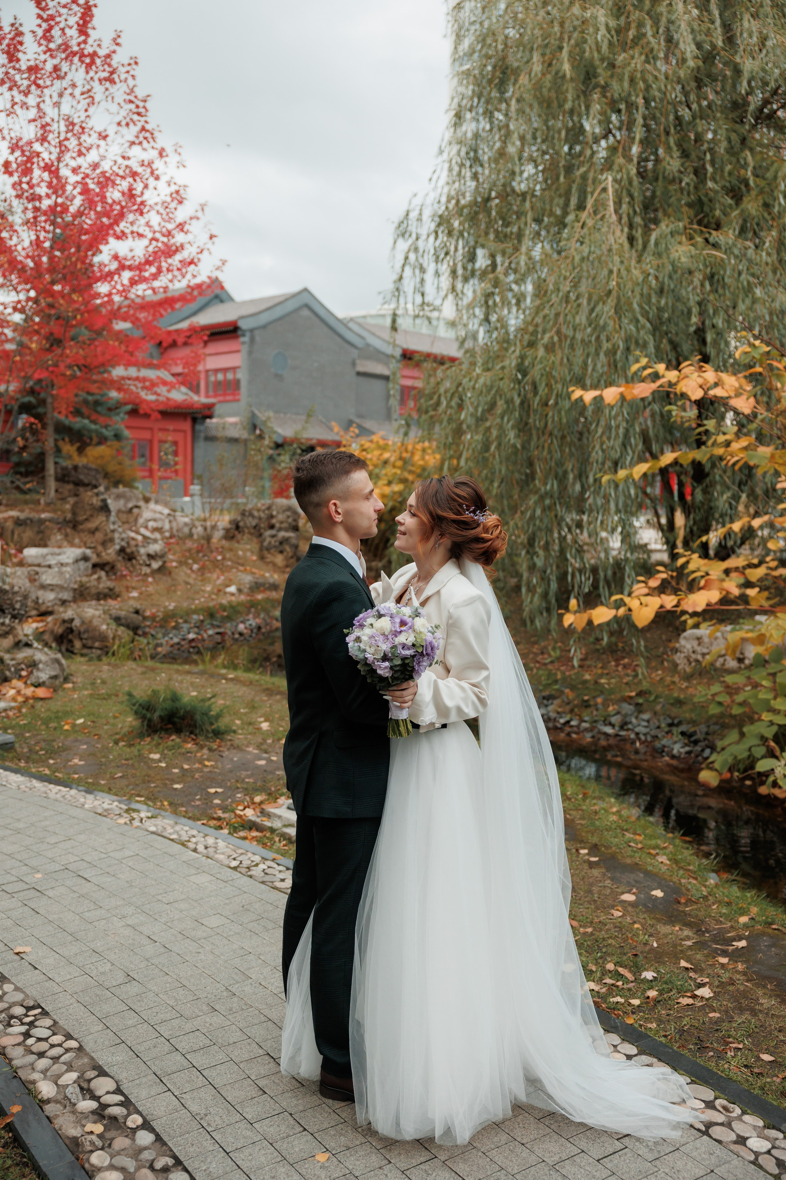 Константин и Дарья, ЗАГС ВДНХ, отель Soluxe, ресторан «Антик». Свадебный и репортажный фотограф (Москва, Королев и другие)