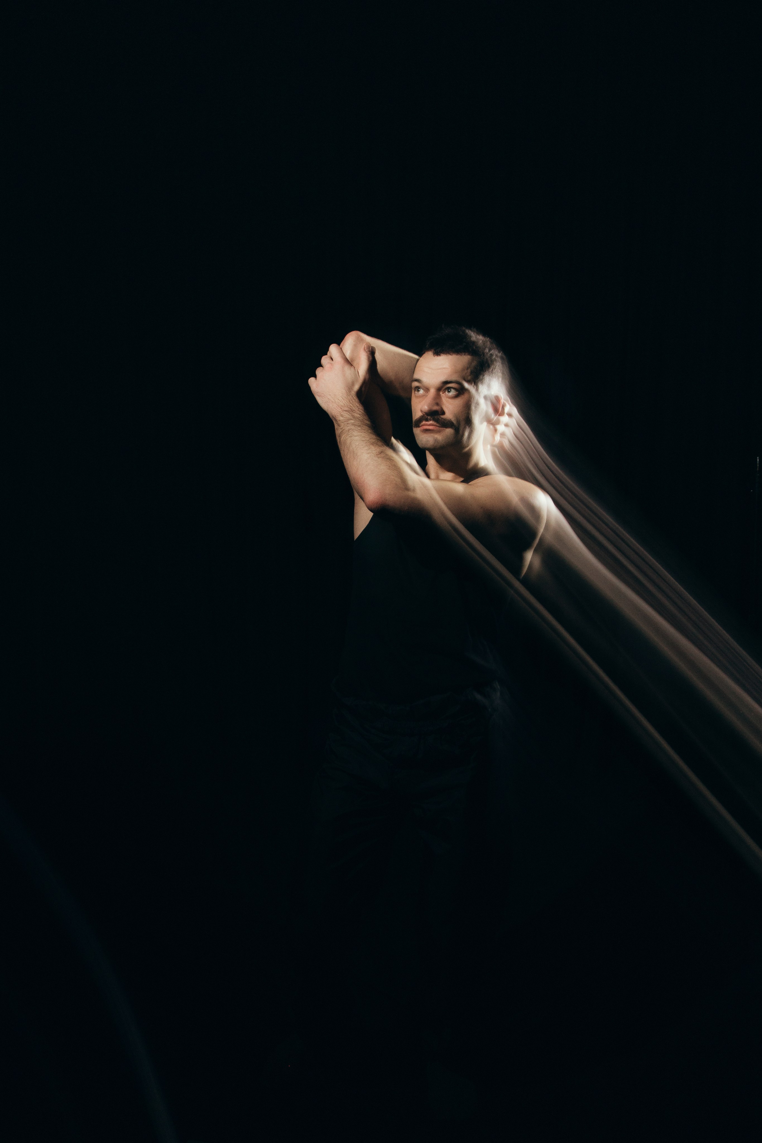 Проект для Свободного театра современного танца. Фотограф Татьяна Жбанова