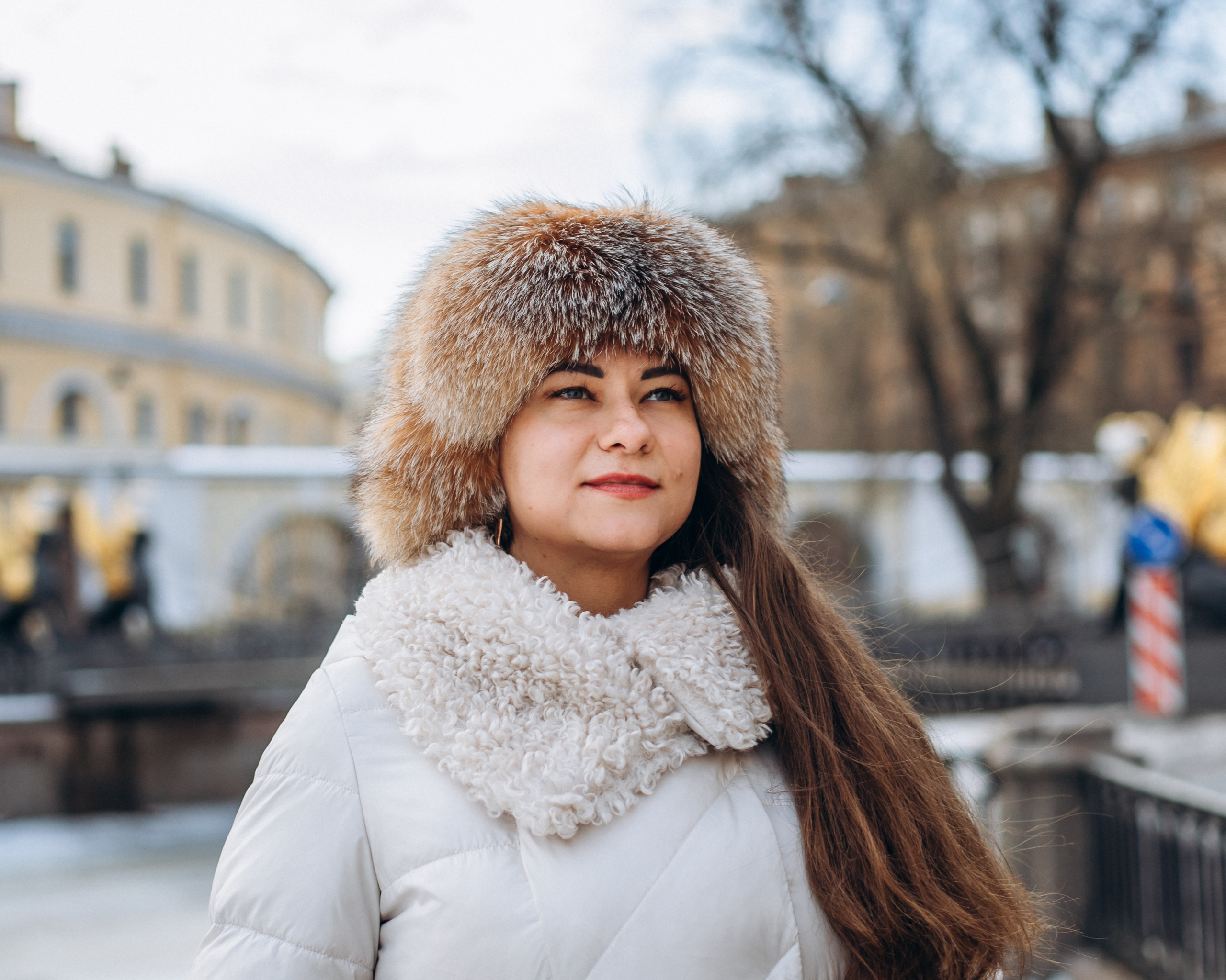 Анастасия в феврале. Фотопрогулка в Петербурге. Индивидуальный и семейный фотограф в Санкт-Петербурге