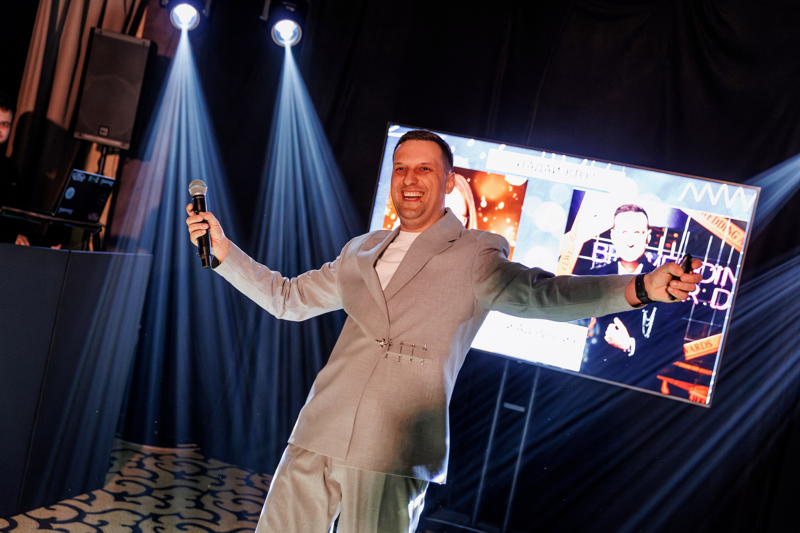 Creators. ILIAS BLACK — Фотограф свадеб и мероприятий в Минске и Беларуси