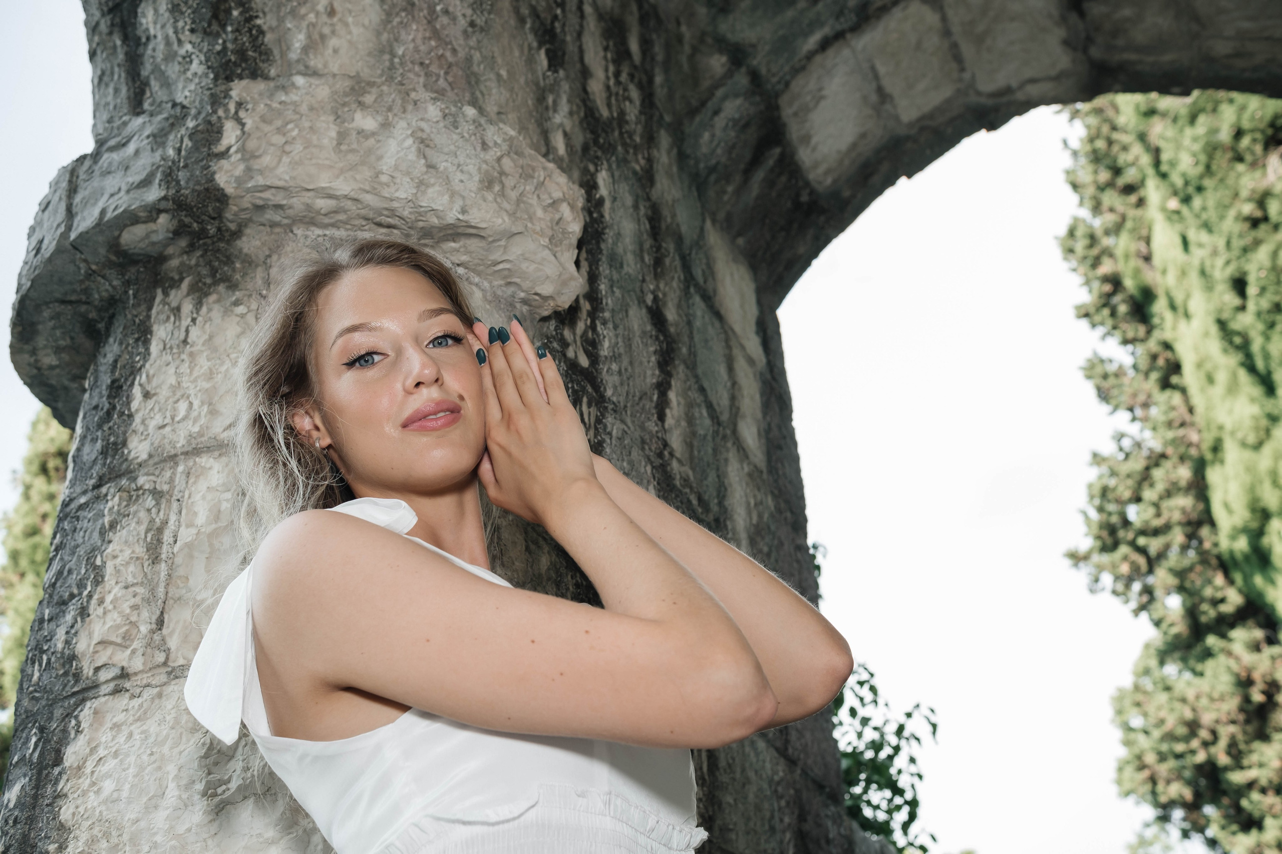 Даша в замке