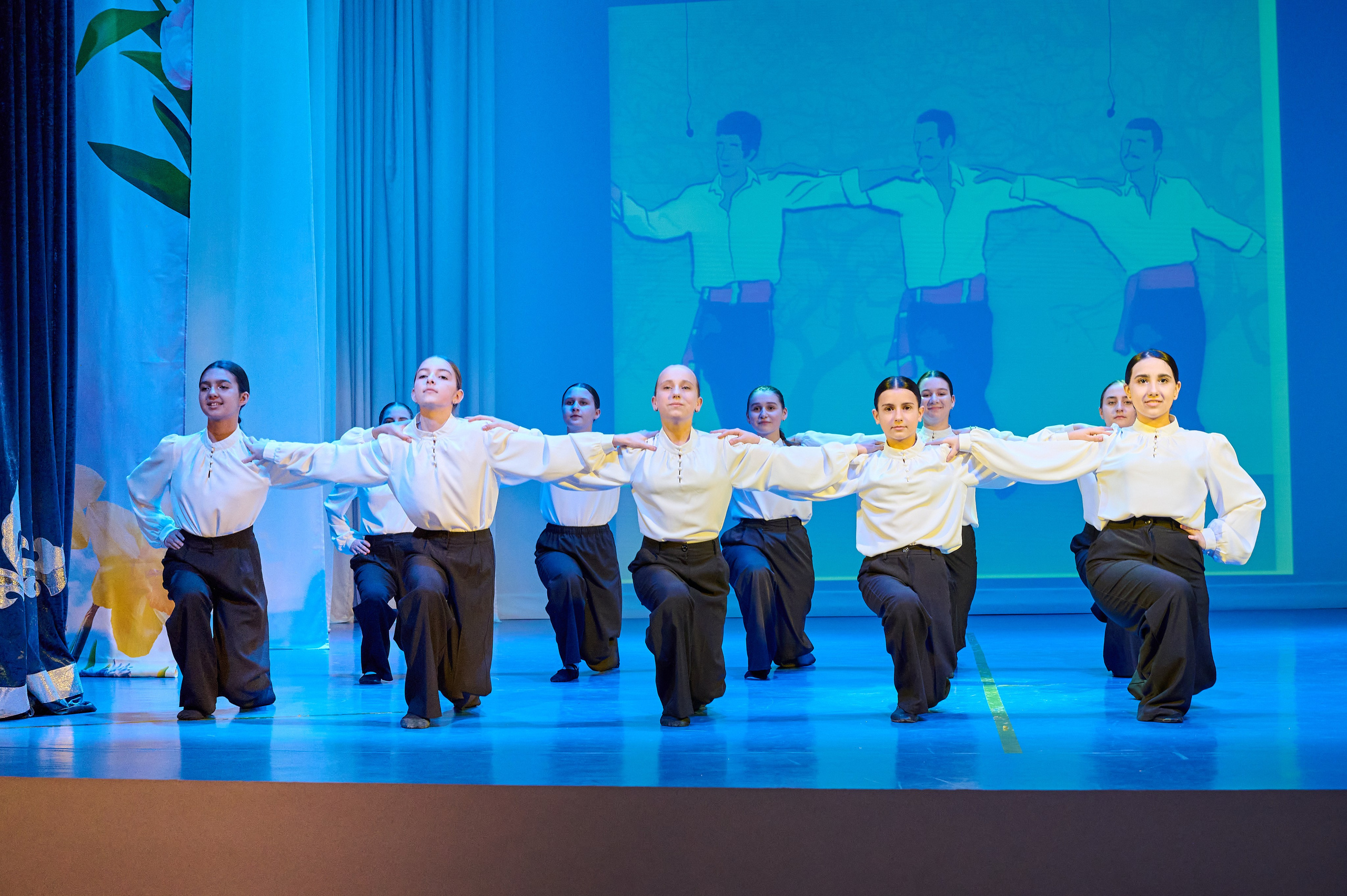 8 марта в Марьиной роще. Жизнь курорта Кабардинка в фотографиях