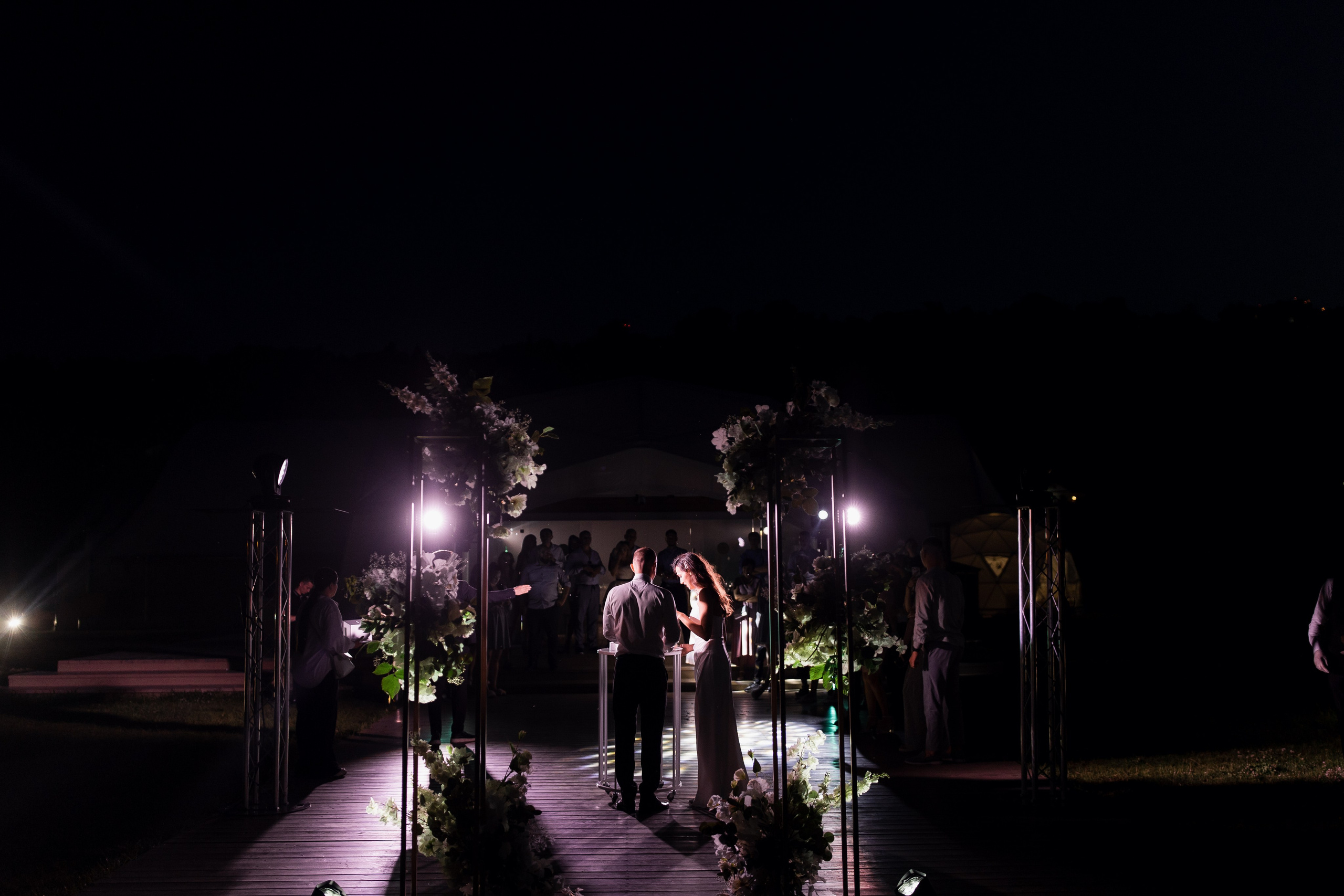 Световое оформление Villa Берег. DDrental прокатная компания Нижний Новгород