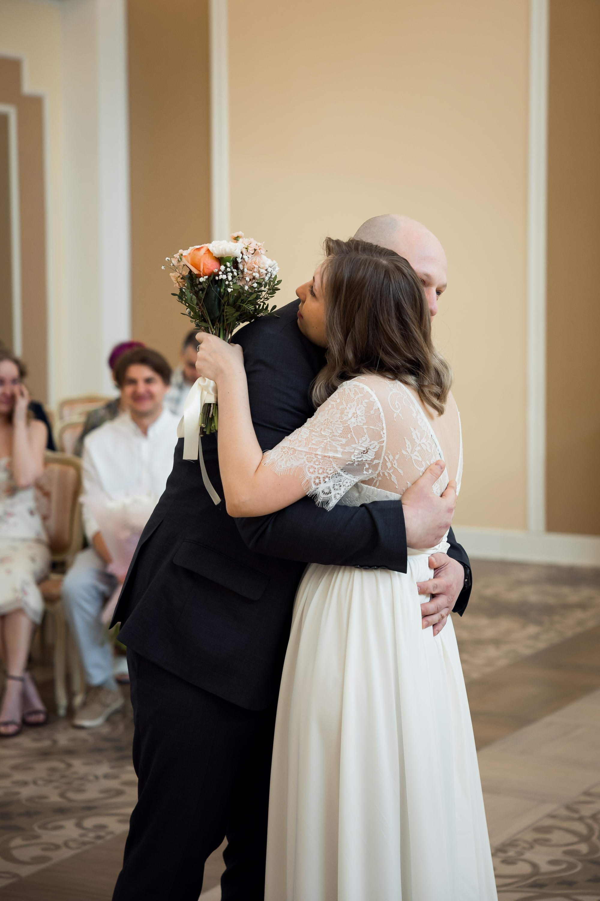 ЗАГС Калининского района. Свадебный фотограф Игорь Брундасов 8PHOTO на свадьбу венчание загс СПб